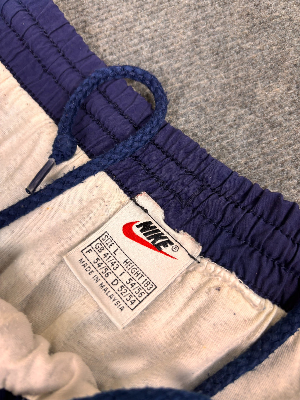 Vintage 90's Nike Track Pants Men's L Navy White Swoosh Classic Joggers Wide Leg