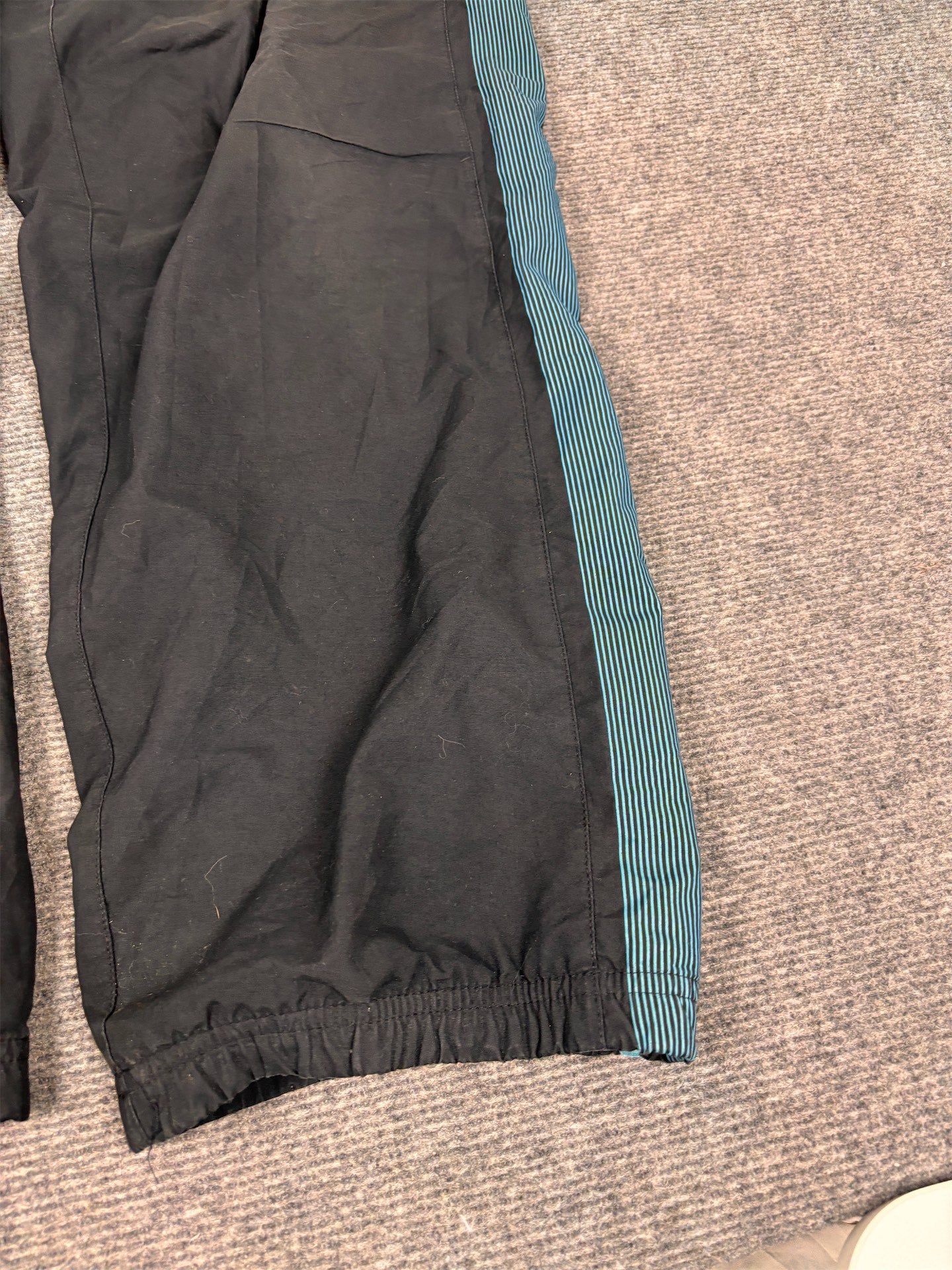 Y2K Nike Track Pants Men's M Black Blue Swoosh Spell Out Joggers Wide Leg