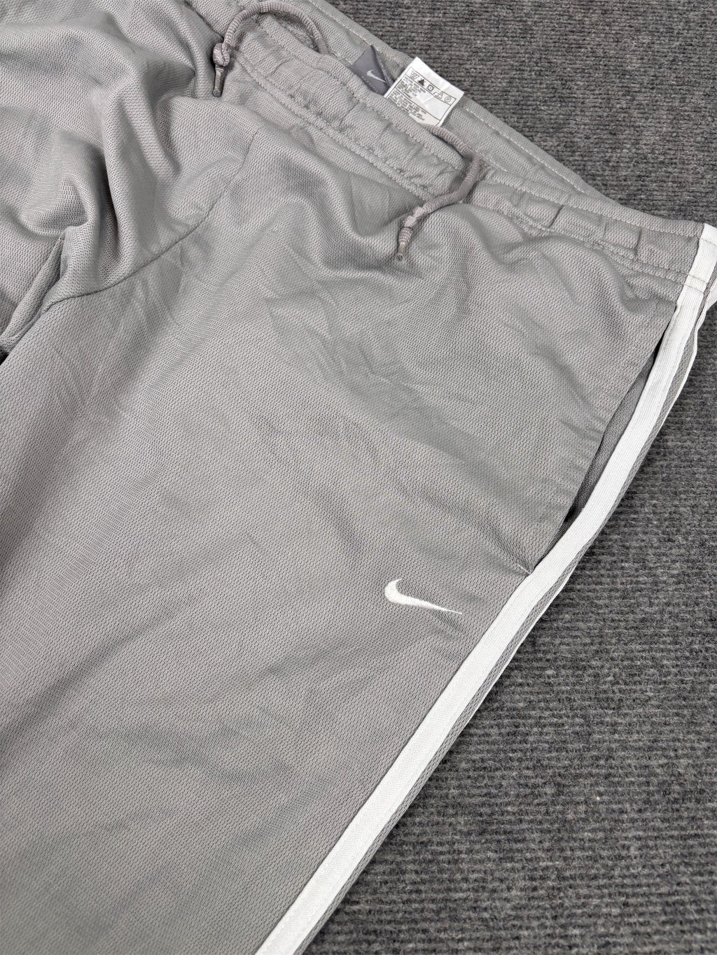 Vintage Y2K Nike Track Pants Men's XL Grey White Panels Swoosh Joggers Straight Leg