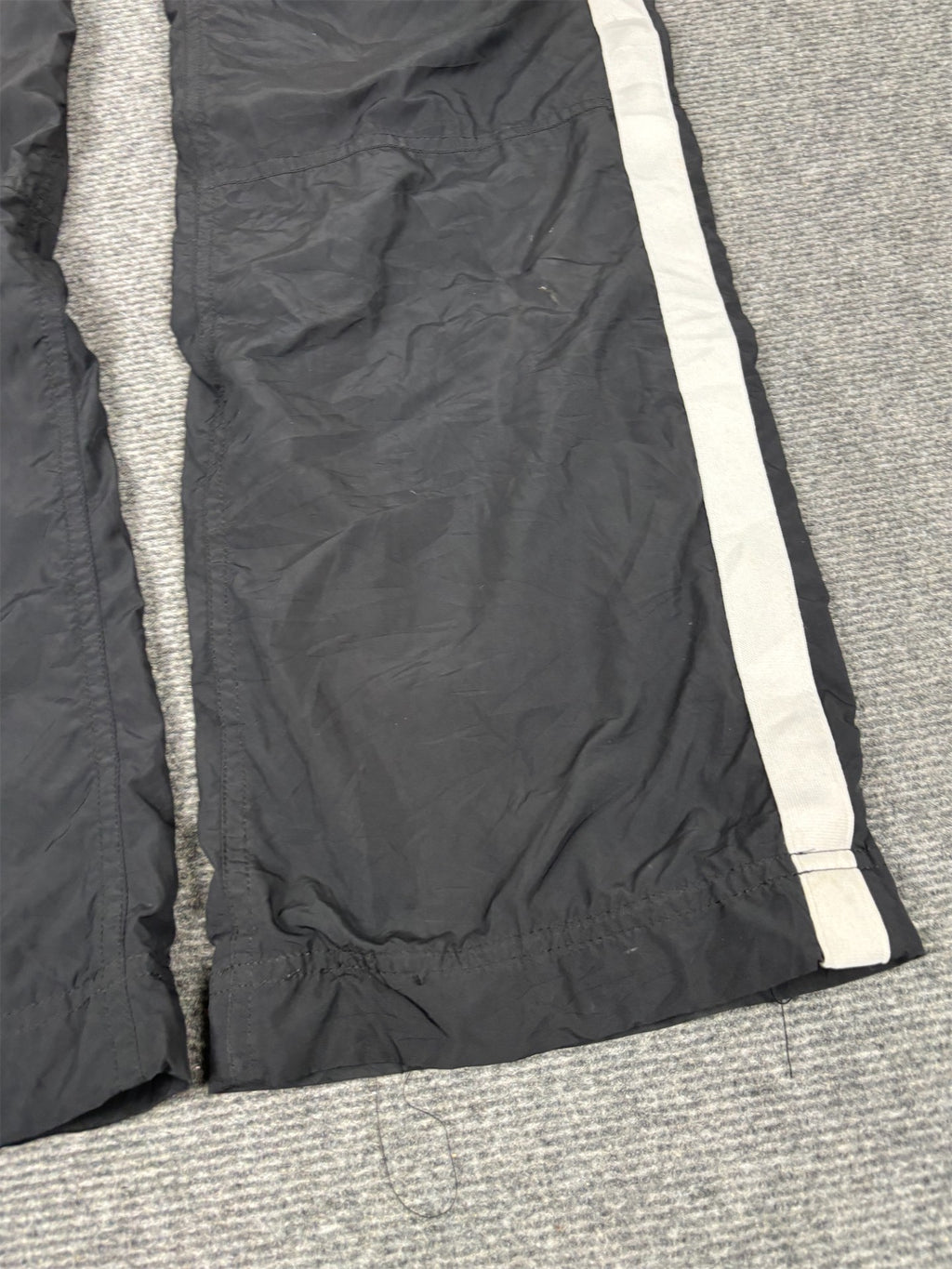 Vintage Y2K Nike Track Pants Women's M Black White Panels Swoosh Joggers Straight Leg