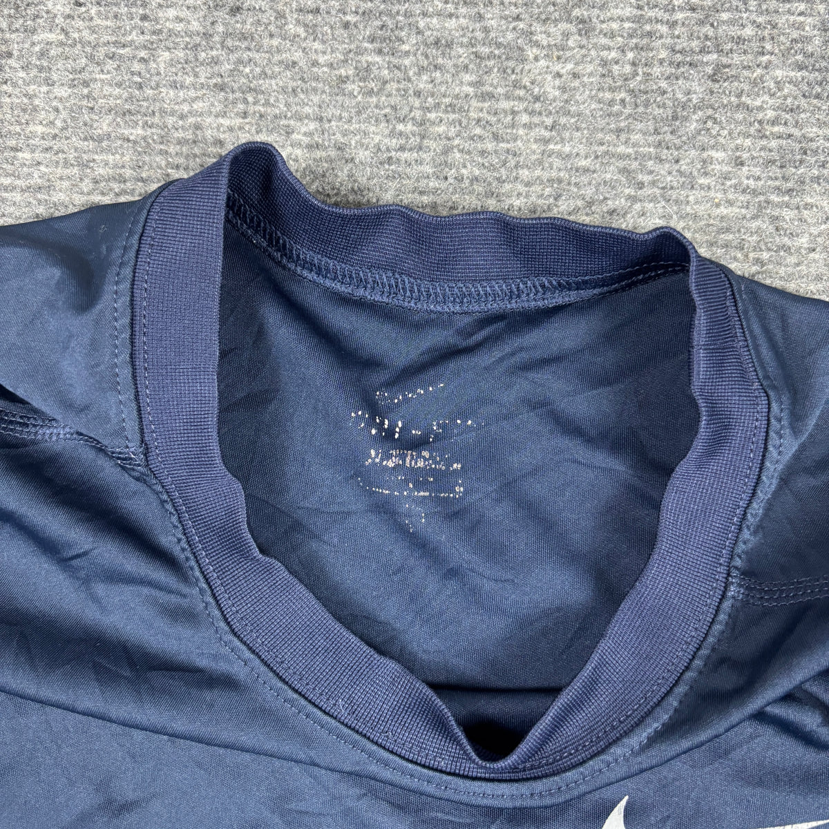 Nike Dri-Fit Activewear Jersey Women's Small Navy Blue Running Petite T-shirt