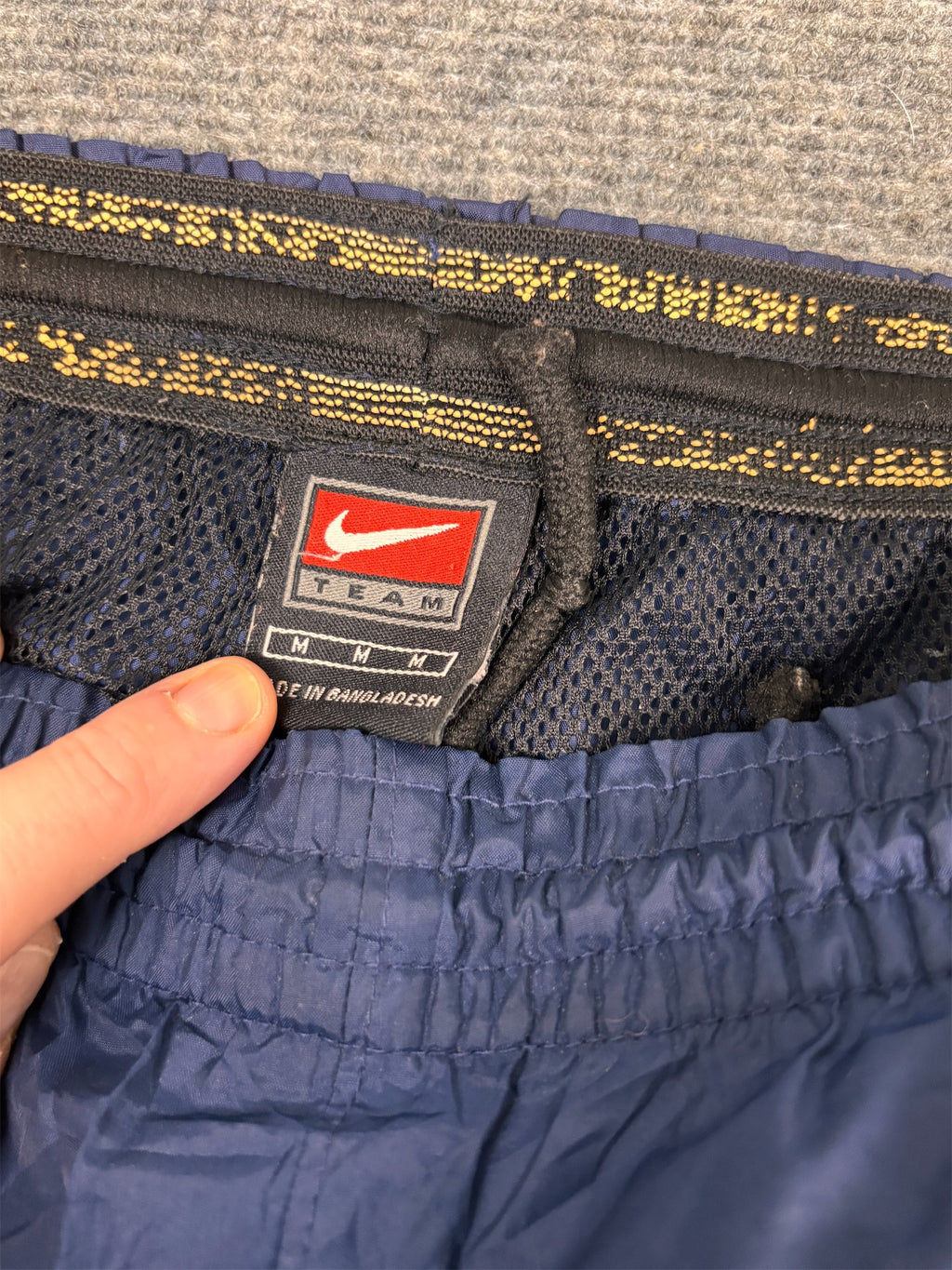 Vintage Y2K Nike Team Track Pants Men's M Navy White Piping Swoosh Cuffed Joggers Tapered