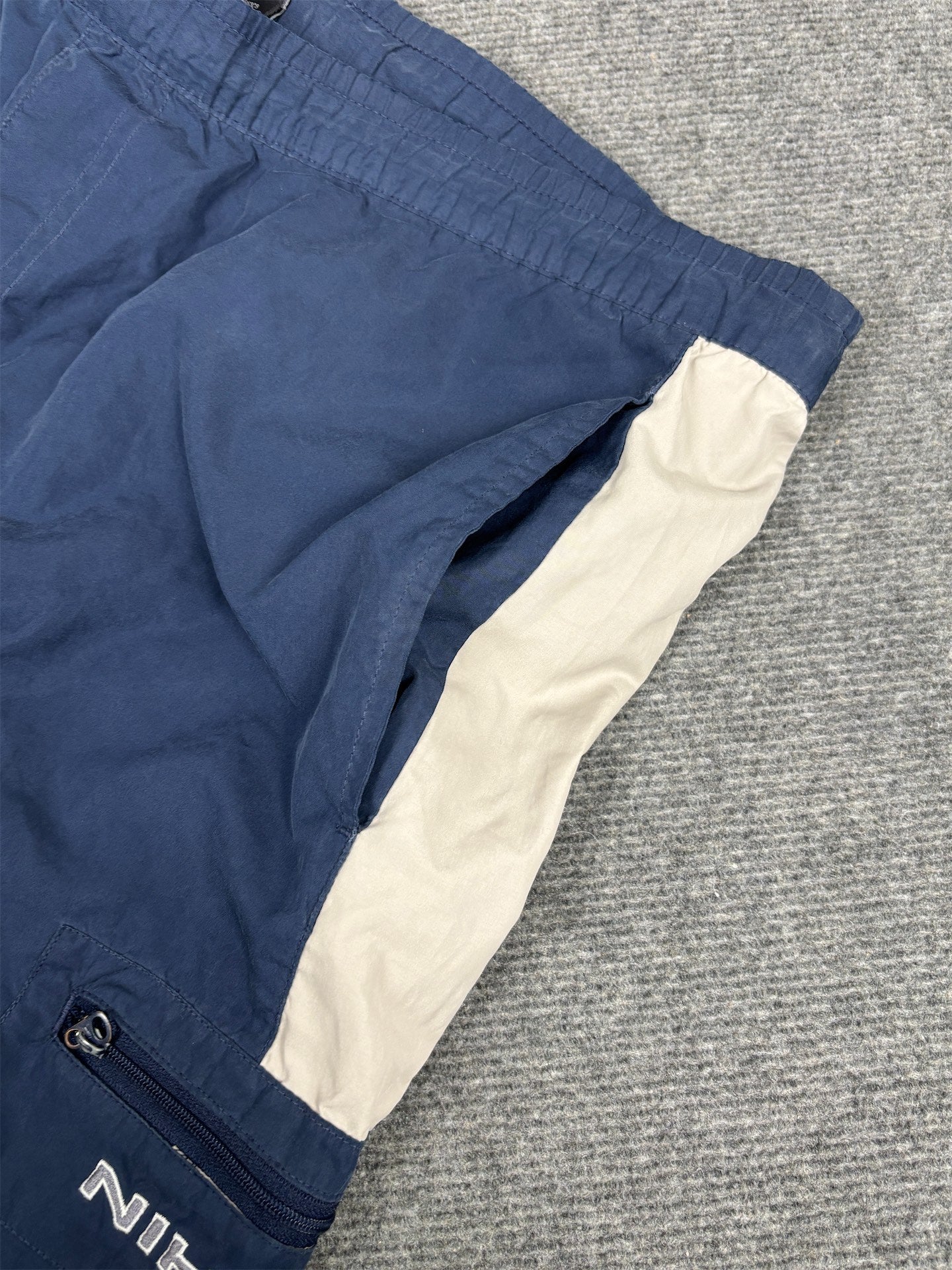 Vintage Y2K Nike Cargo Track Pants Men's L Navy Grey Panel Joggers Wide Leg