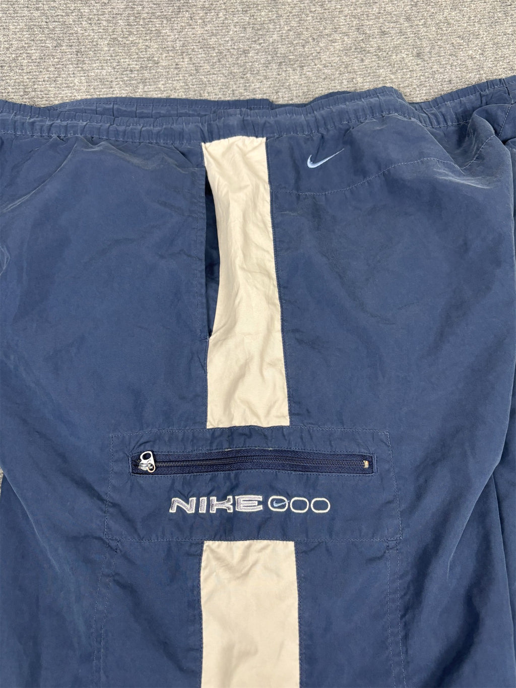 Vintage Y2K Nike Cargo Track Pants Men's L Navy Grey Panel Joggers Wide Leg