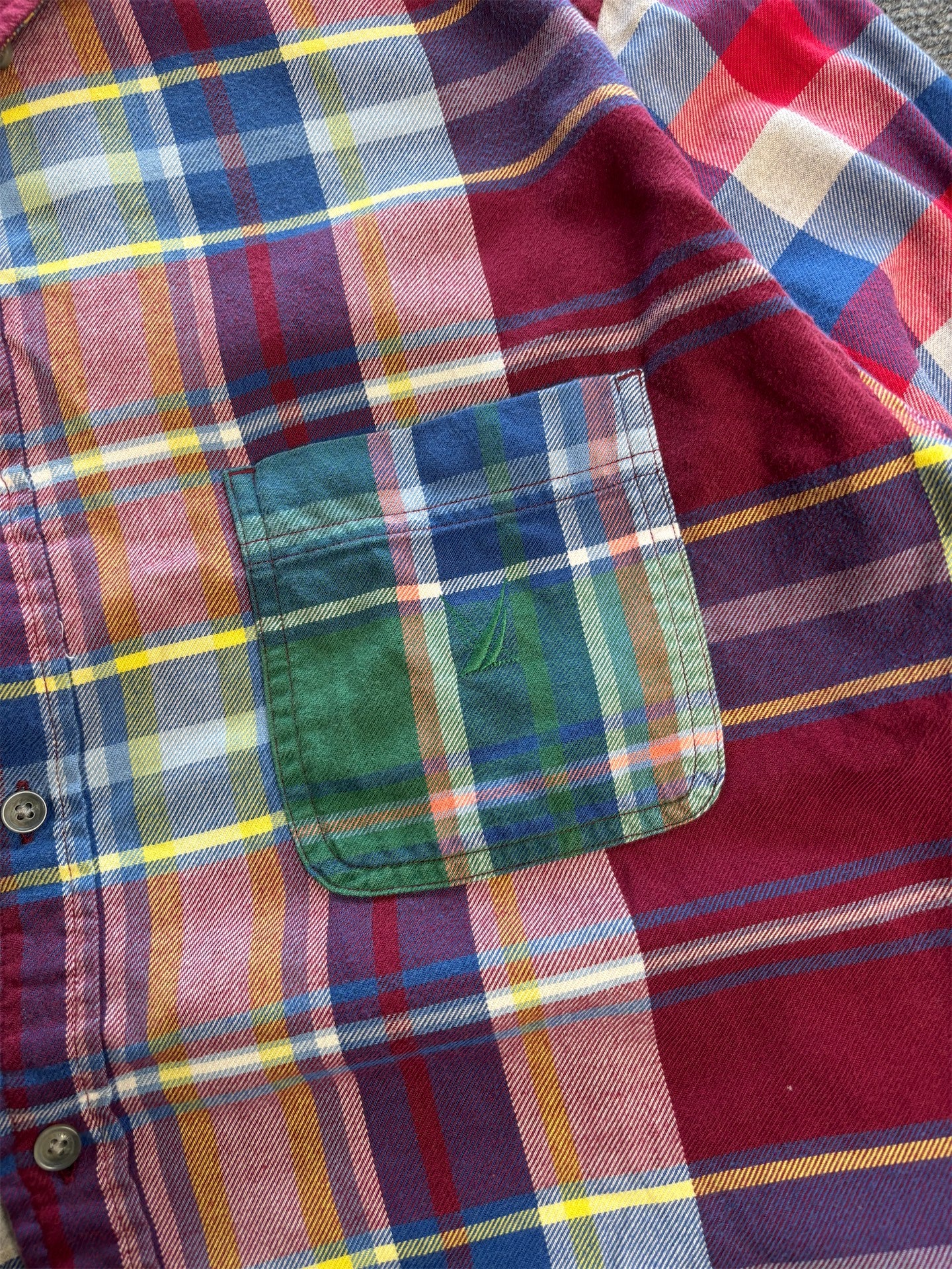 Vintage Y2K Nautica Blue Sail Shirt Mens XL Green Red Blue Patchwork Check Button Up