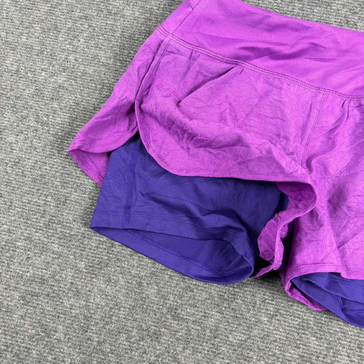 Nike 2-in-1 Running Shorts Women's Small Purple Dri-Fit Activewear