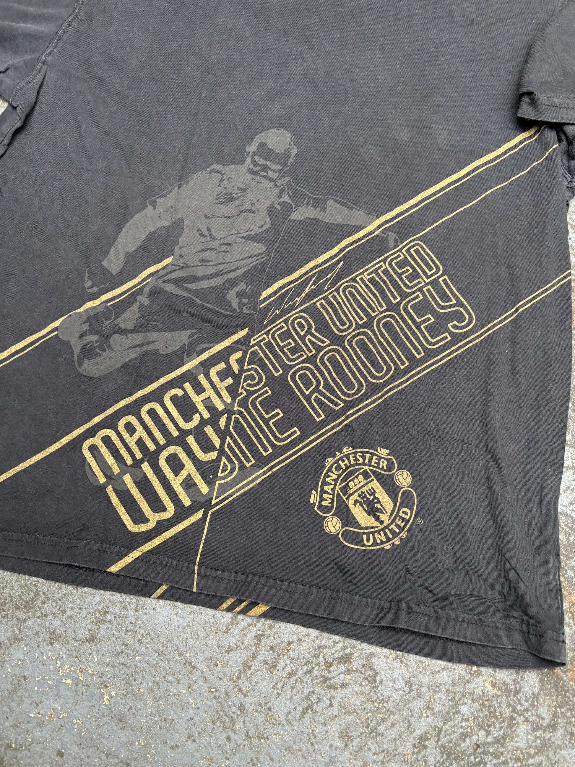 Vintage Y2K Nike Football T-Shirt Men’s XL Black Gold Wayne Rooney Manchester United