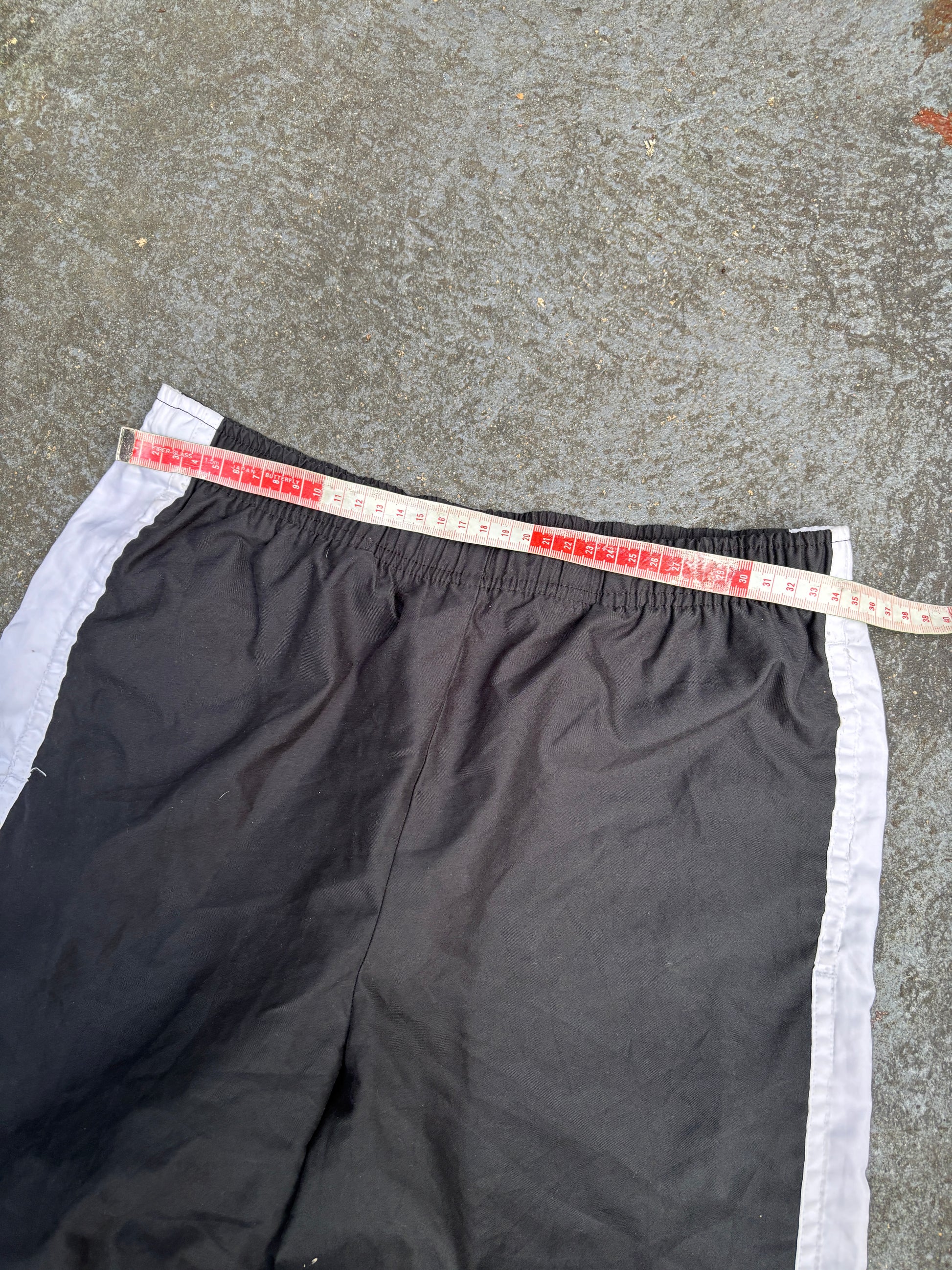 Vintage Y2K Nike Track Pants Women’s S Black White Side Detail Ankle Swoosh Slit