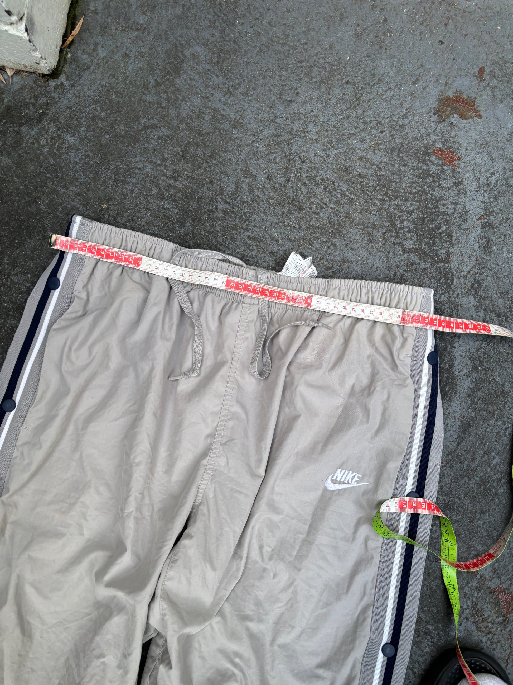 Vintage Y2K Nike Track Pants Men’s XL Grey Navy Detail Tear Away Wide Leg Windbreakers