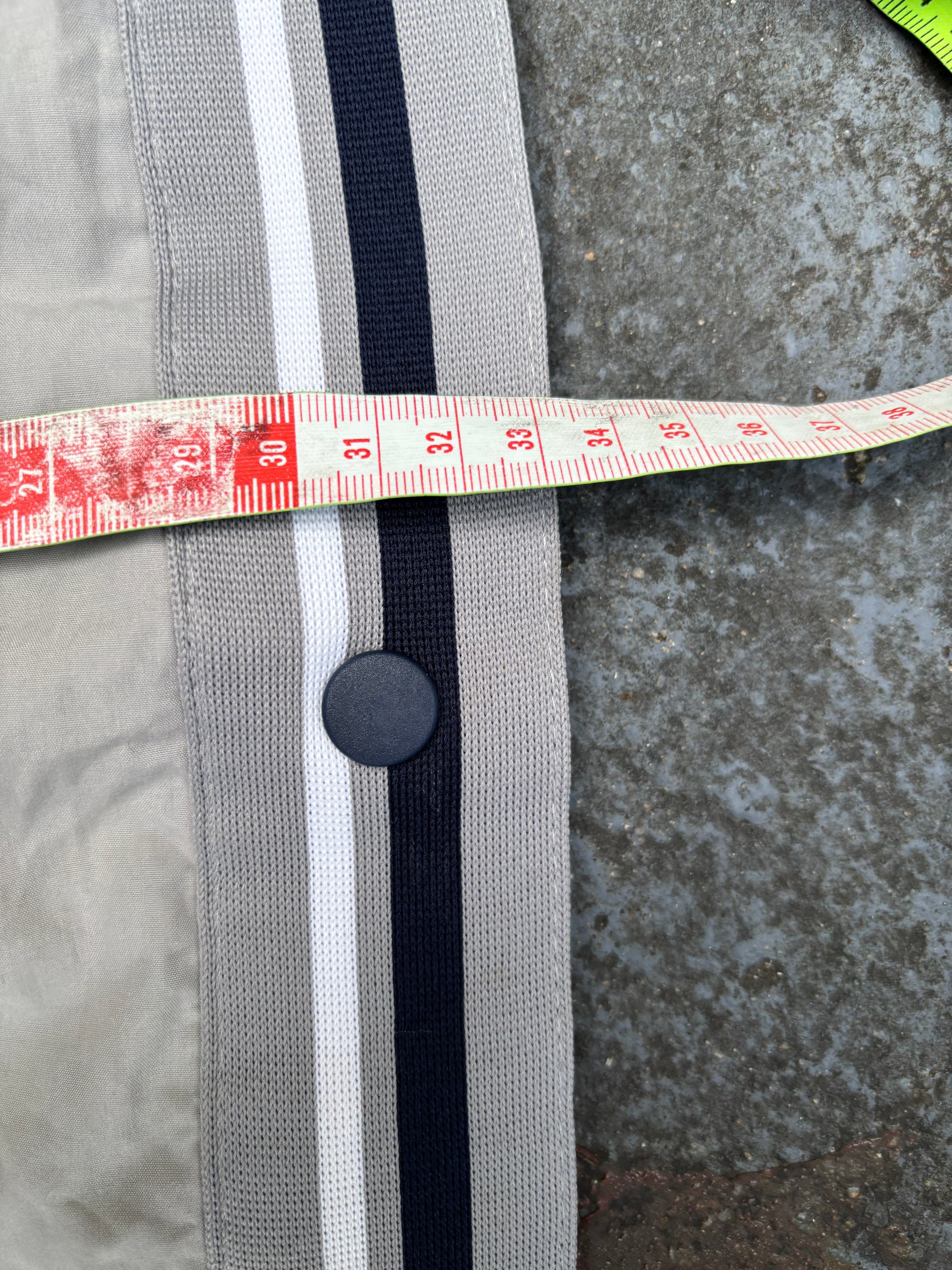 Vintage Y2K Nike Track Pants Men’s XL Grey Navy Detail Tear Away Wide Leg Windbreakers