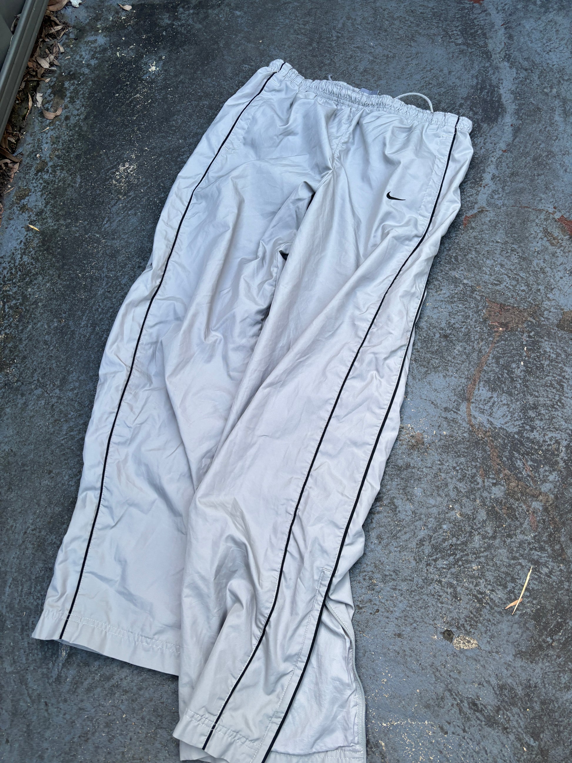 Vintage Y2K Nike Track Pants Men’s S Grey Black Side Detail Wide Leg Classic Windbreaker