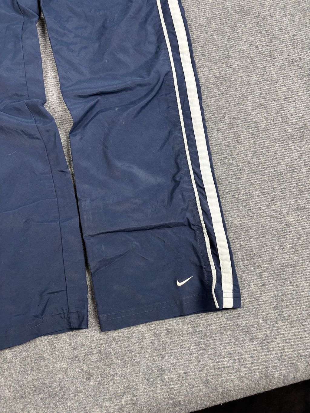 Vintage Y2K Nike Track Pants Womens S Navy White Side Piping Classic Joggers