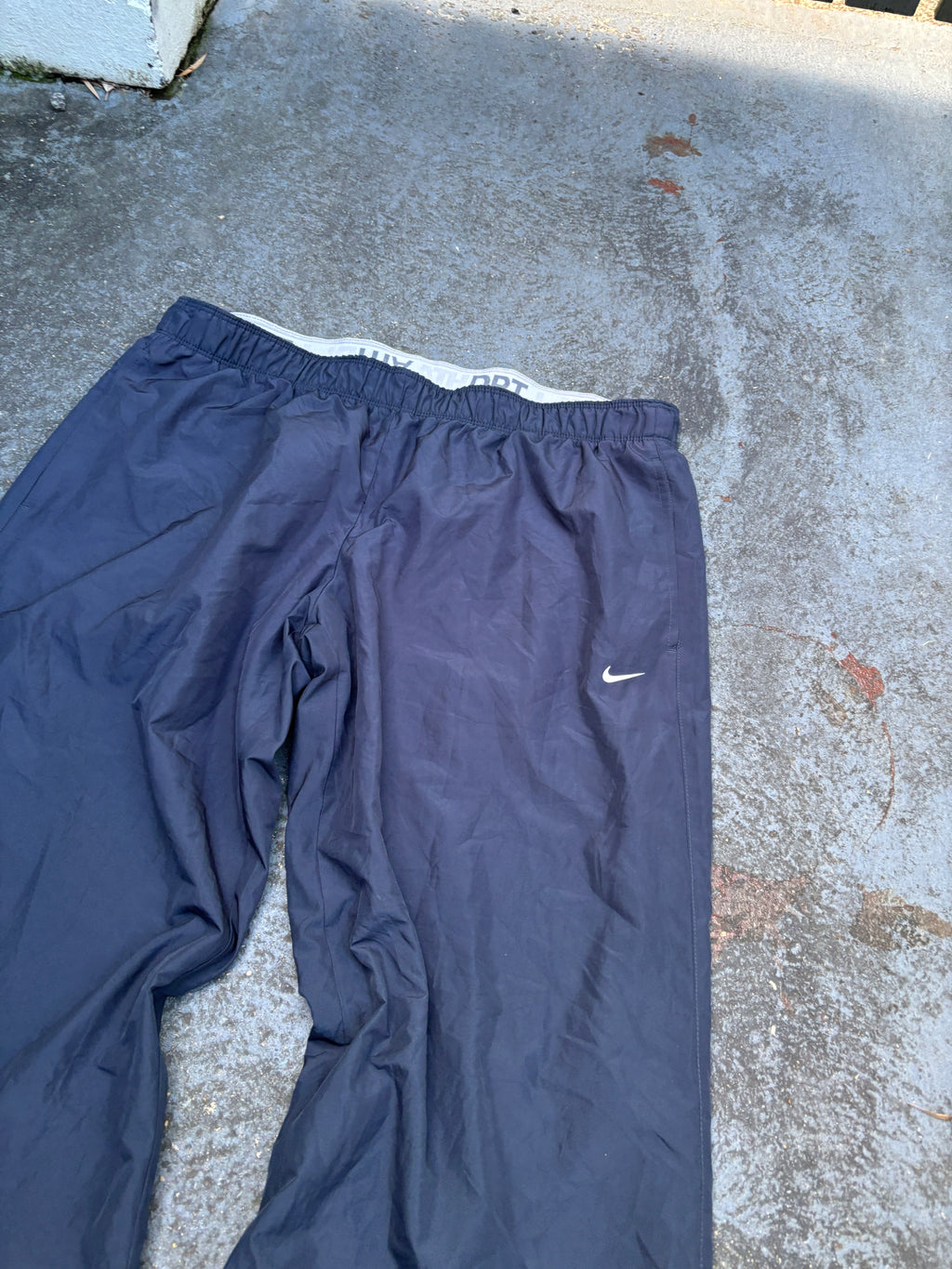 Vintage Y2K Nike Track Pants Men’s L Navy White Swoosh Wide Leg Classic Windbreakers