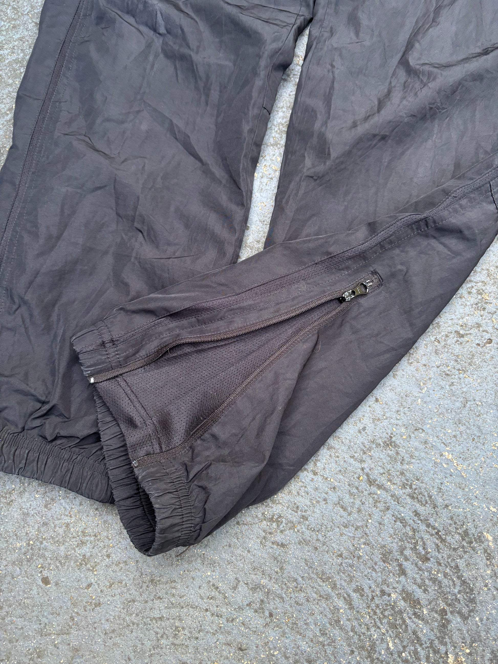 Vintage Y2K Nike Track Pants Men’s S Black White Swoosh Classic Windbreakers