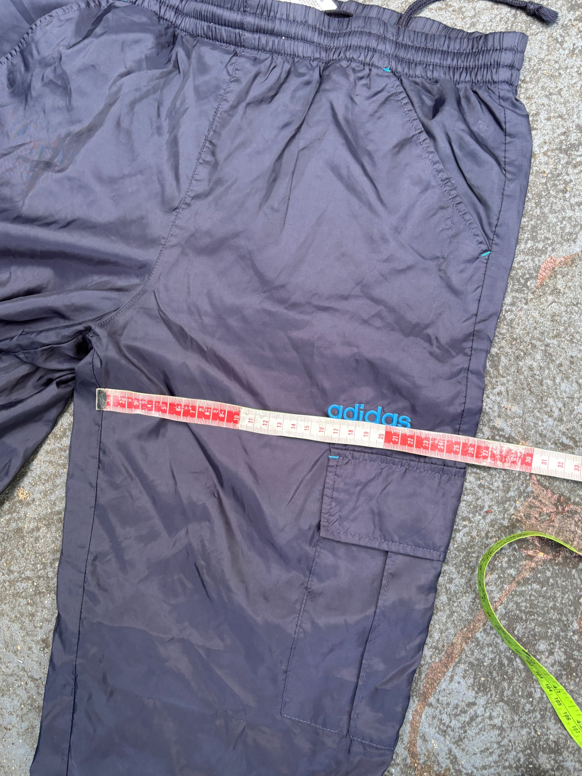 Adidas 3/4 Cargo Track Pants Size M Navy Blue Spell Out Logo Nylon Windbreakers