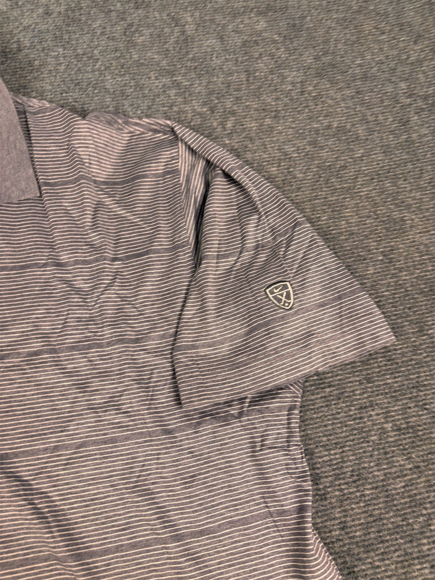 Vintage Y2K Nike Golf Polo Men's XL Grey Striped Golf Logo Jersey Tee Collared
