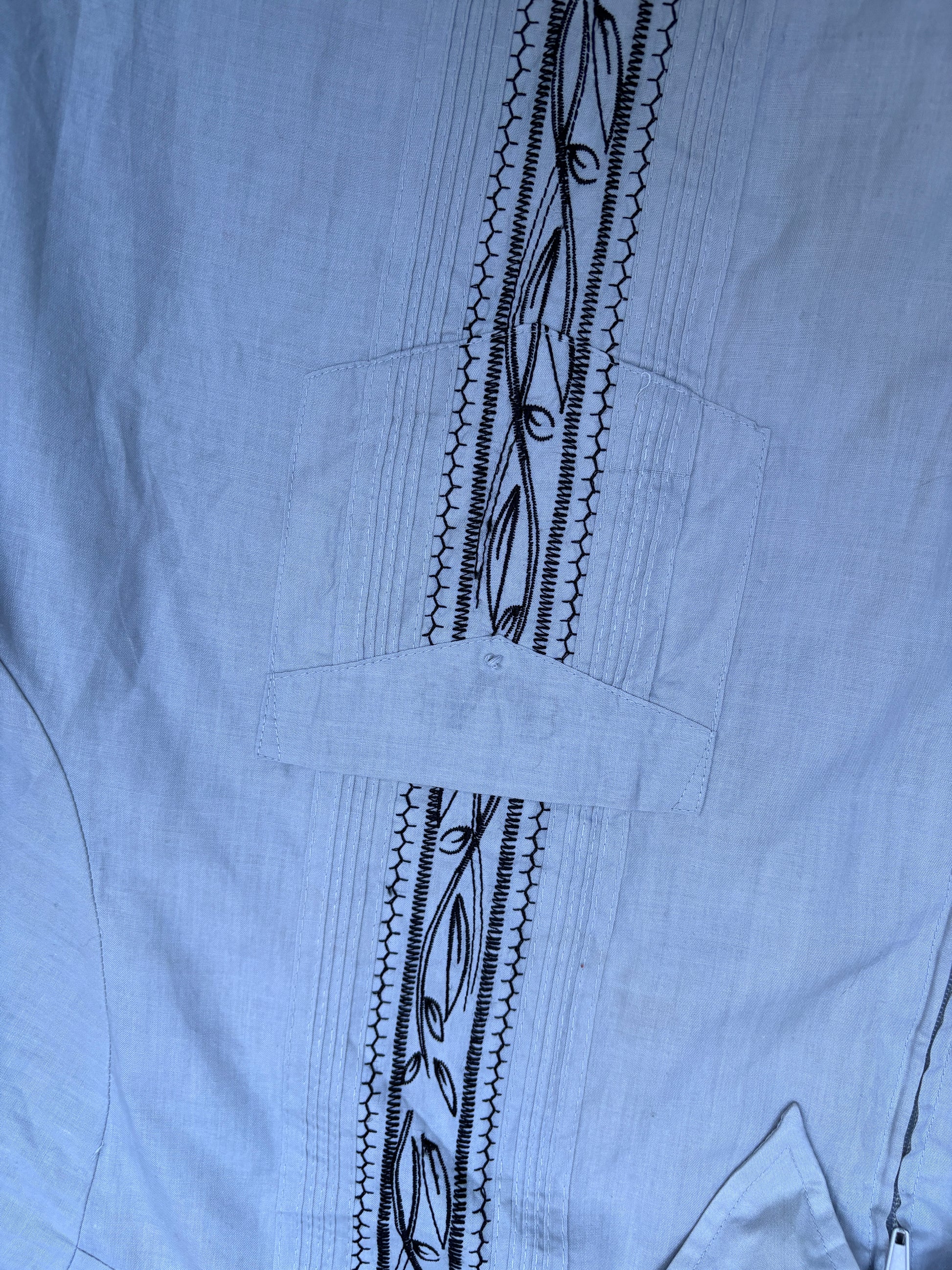 Vintage Y2K Guayabera Cuban Shirt Men’s XL Light Green 4 Pocket Full Zip