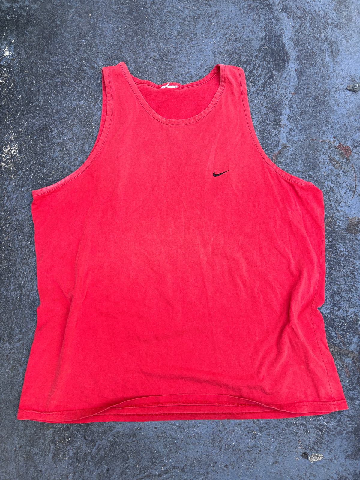Vintage Y2K Nike T-shirt Men’s XL Red Black Swoosh Singlet Faded
