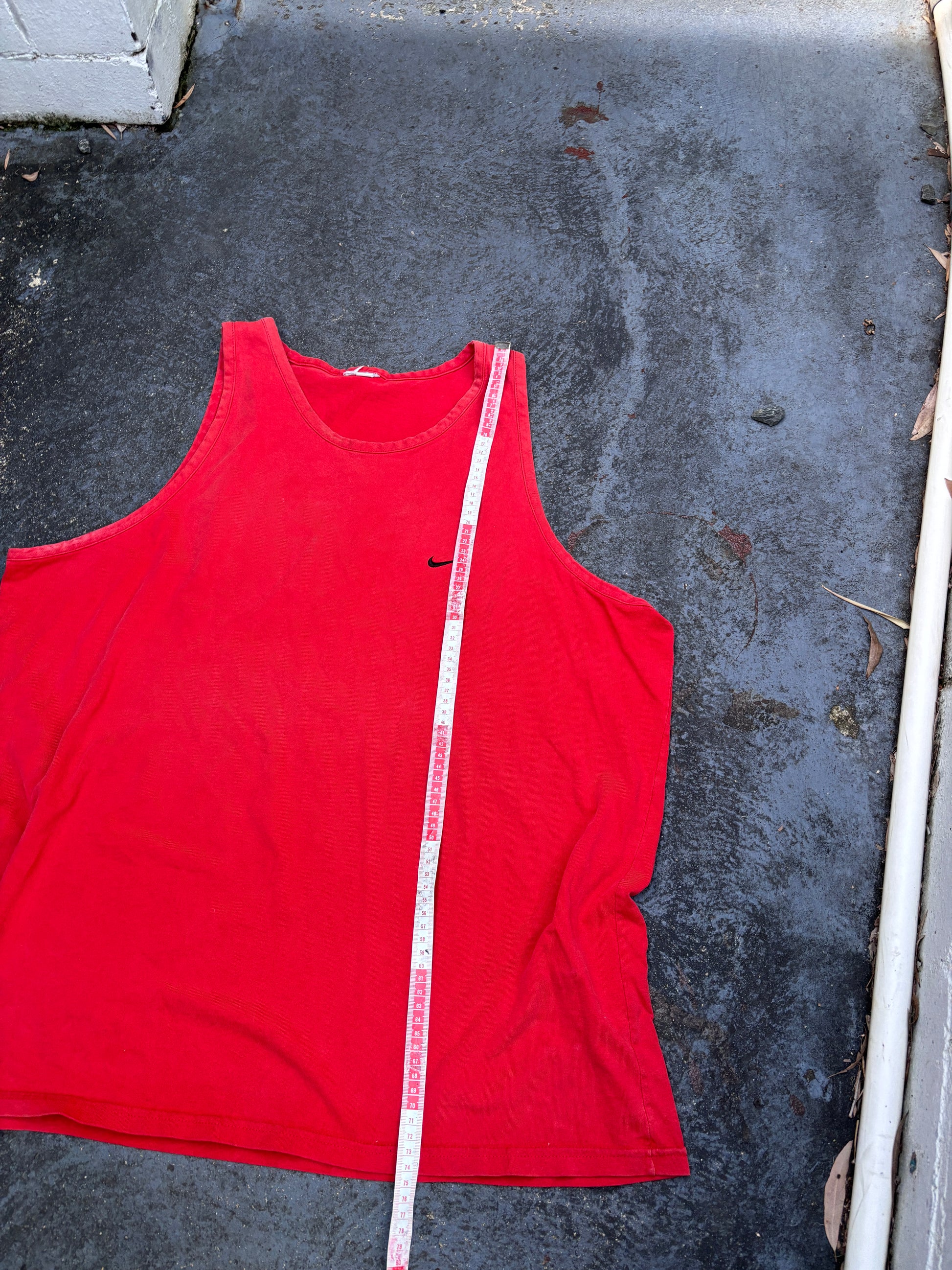 Vintage Y2K Nike T-shirt Men’s XL Red Black Swoosh Singlet Faded