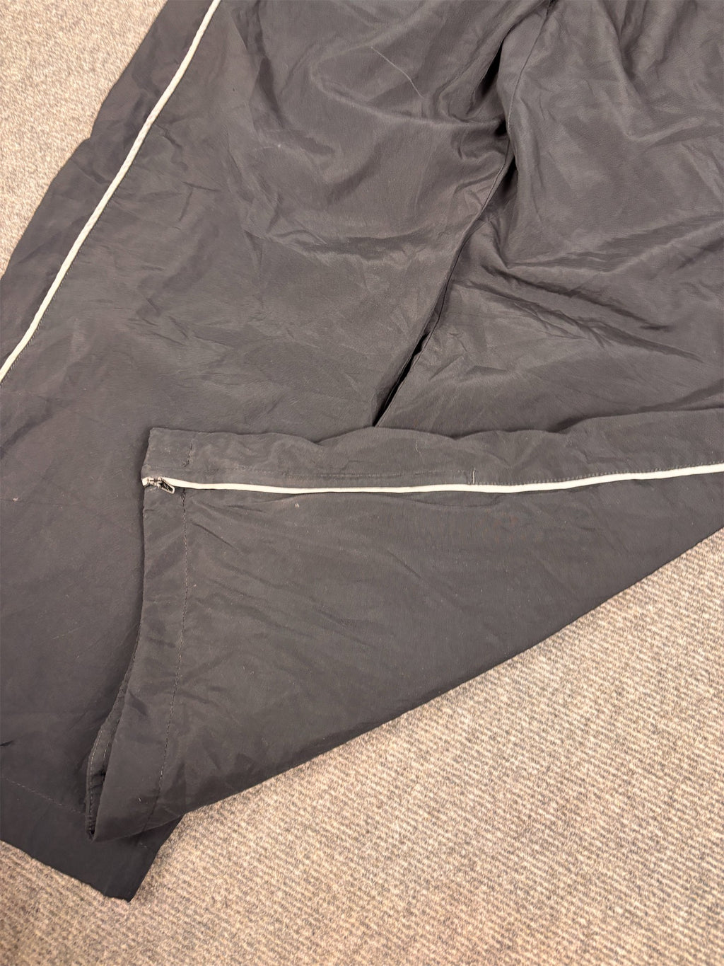 Vintage Y2K Nike Track Pants Men's XL black grey piping baggy joggers Wide Leg