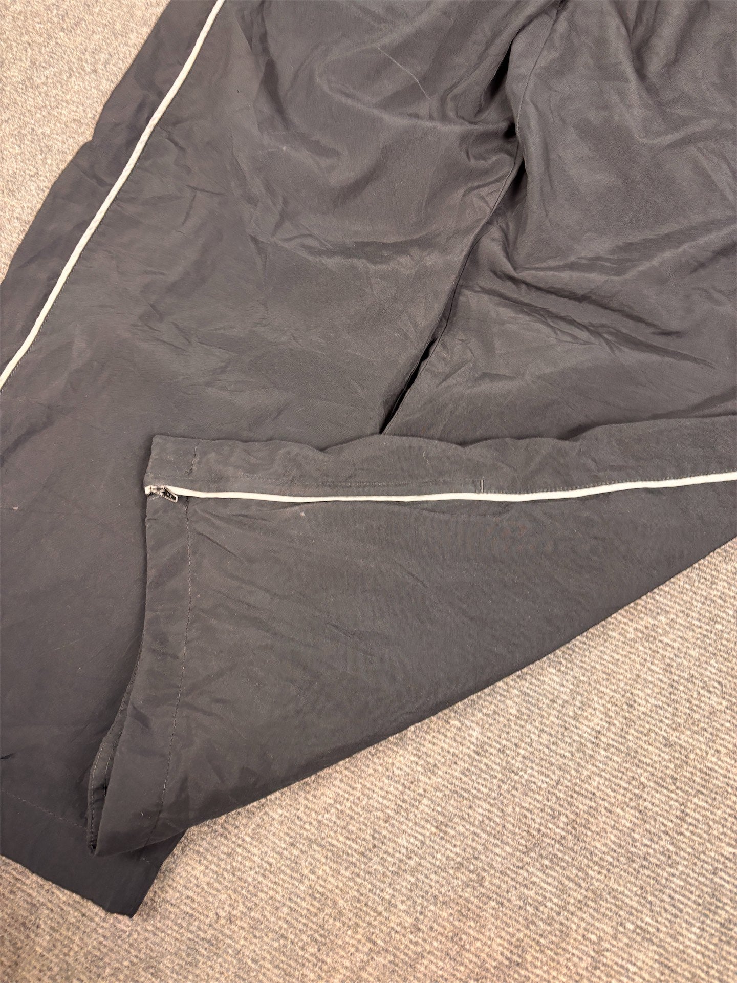 Vintage Y2K Nike Track Pants Men's XL black grey piping baggy joggers Wide Leg