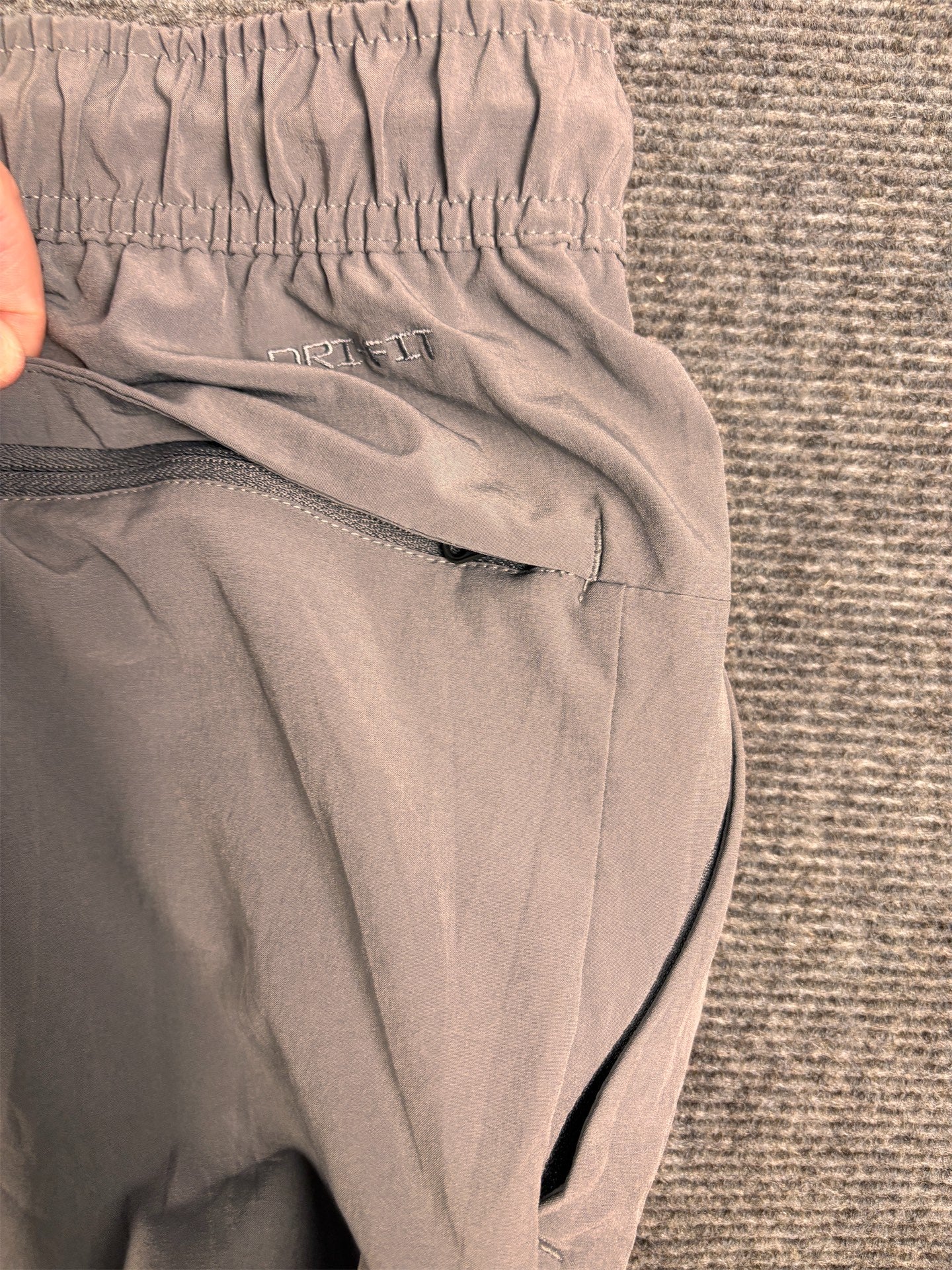 Modern Classic Nike Dri-Fit Track Pants Men's S Grey swoosh workout gym joggers Tapered