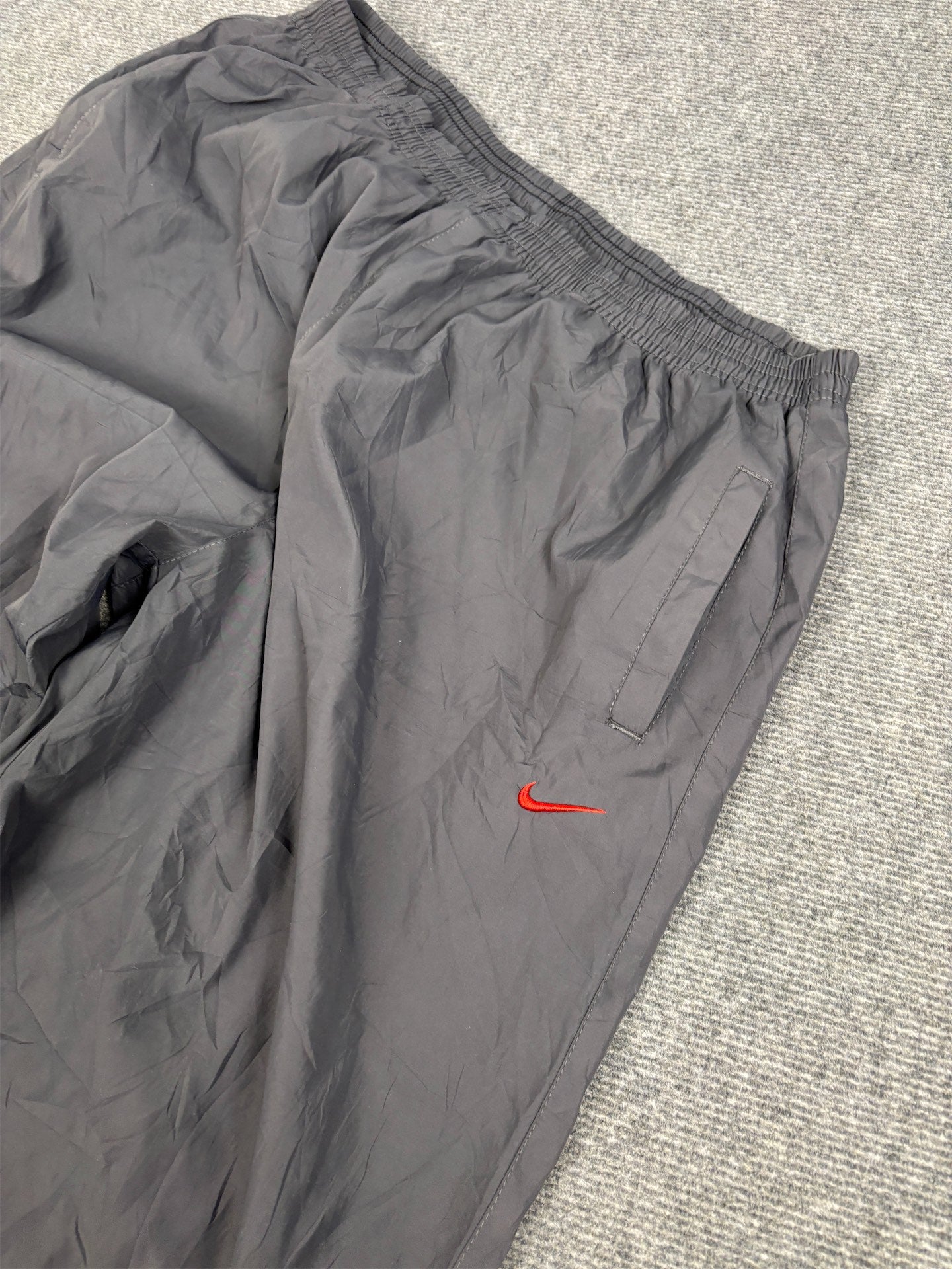 Vintage Y2K Nike Track Pants Men's XL Grey red swoosh baggy joggers Wide Leg