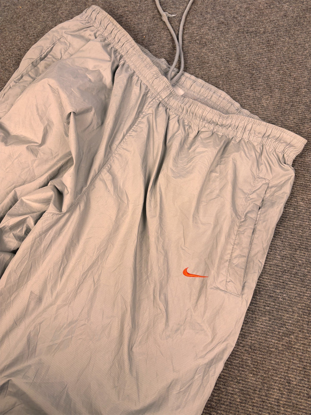 Vintage Y2K Nike Track Pants Men's XL Grey red swoosh side panel baggy joggers