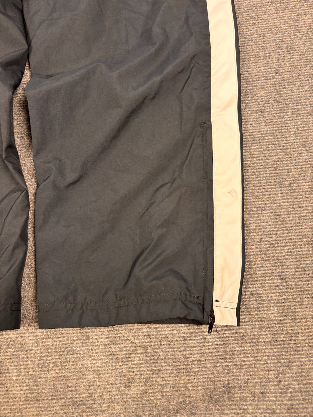 Vintage Classic Nike Track Pants Men's M Black white swoosh side panel joggers Wide Leg