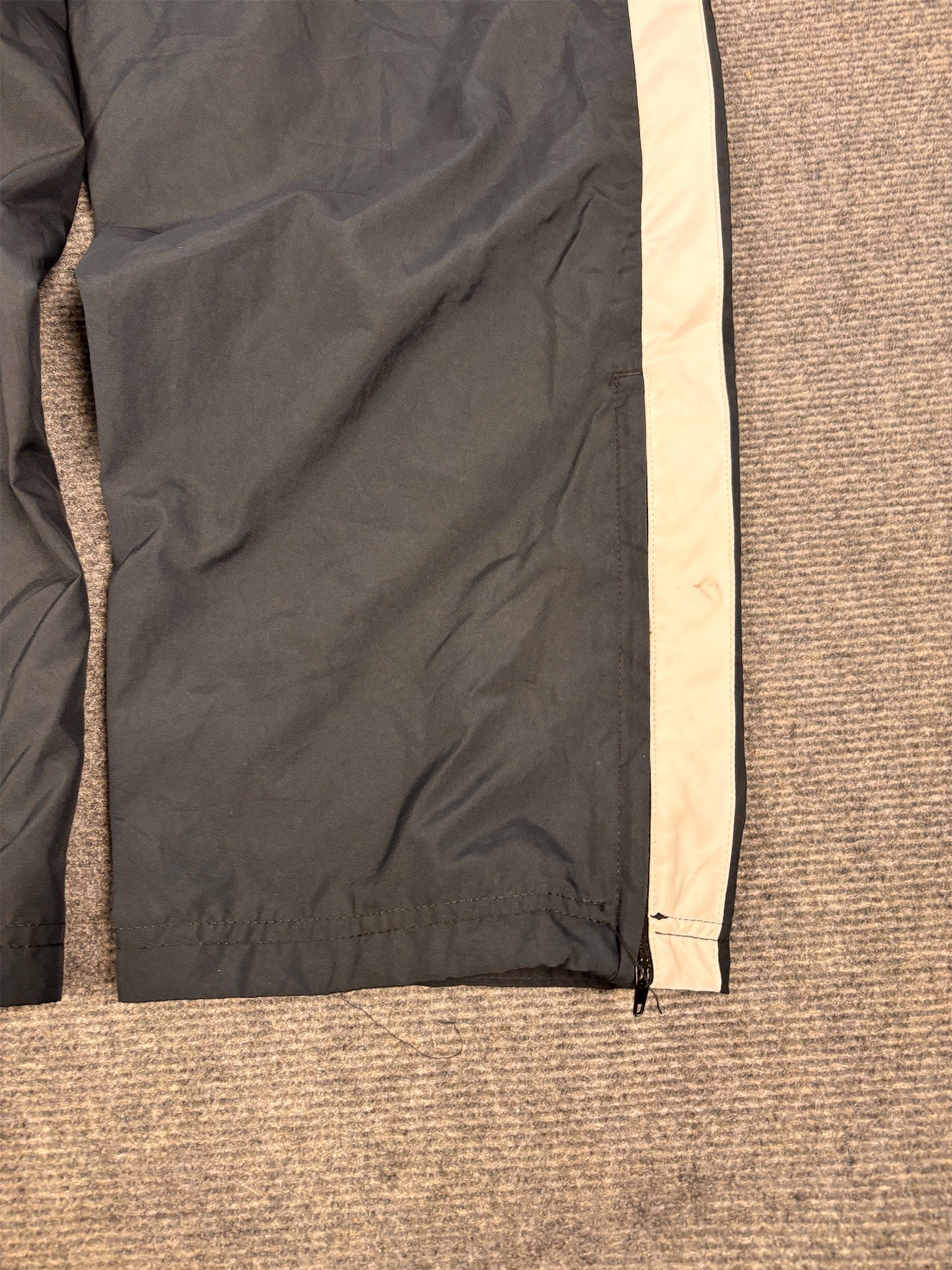 Vintage Classic Nike Track Pants Men's M Black white swoosh side panel joggers Wide Leg