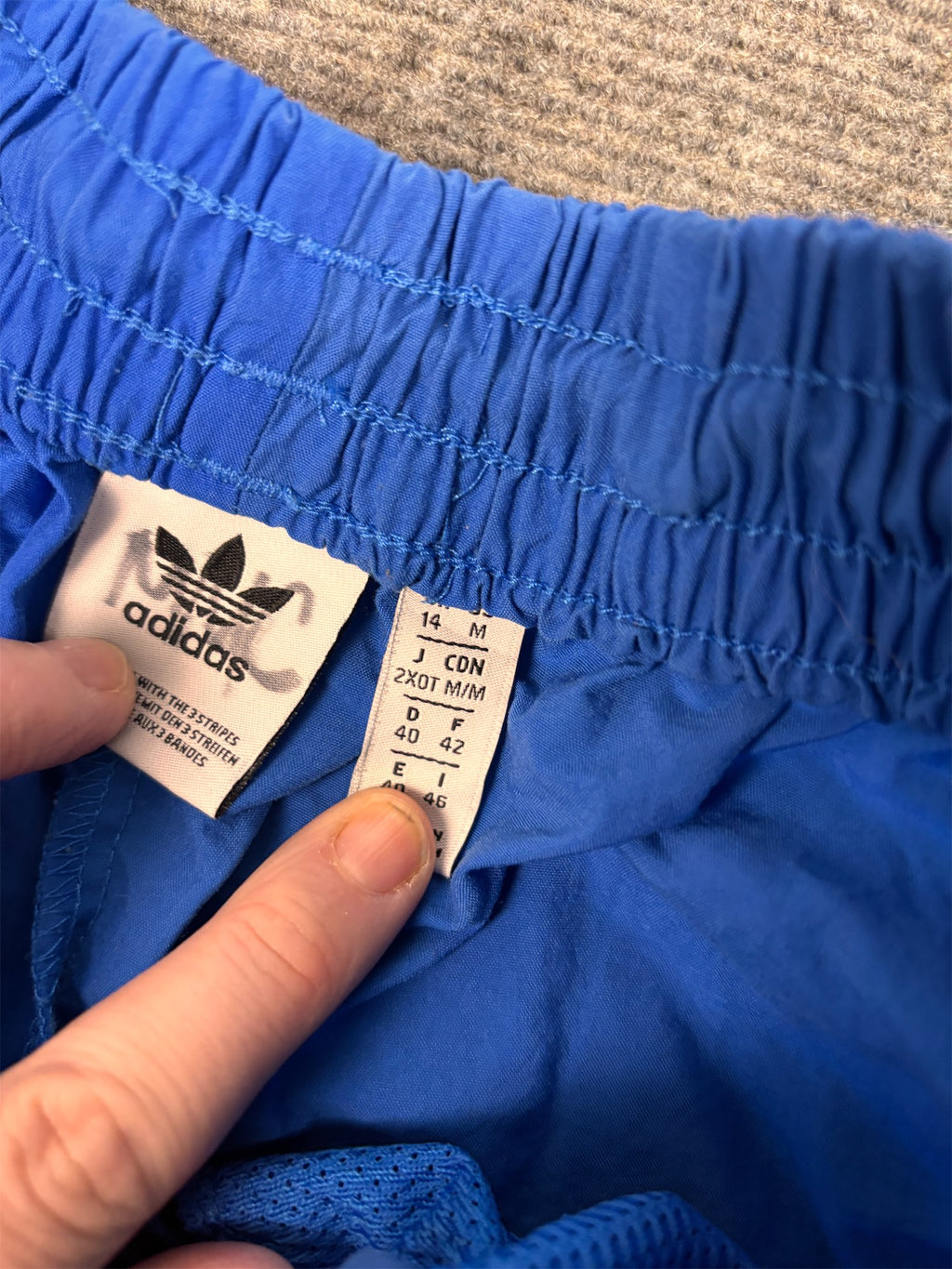Classic Adidas Track Pants Women's XS Blue white 3 stripe flower logo cuffed joggers Tapered