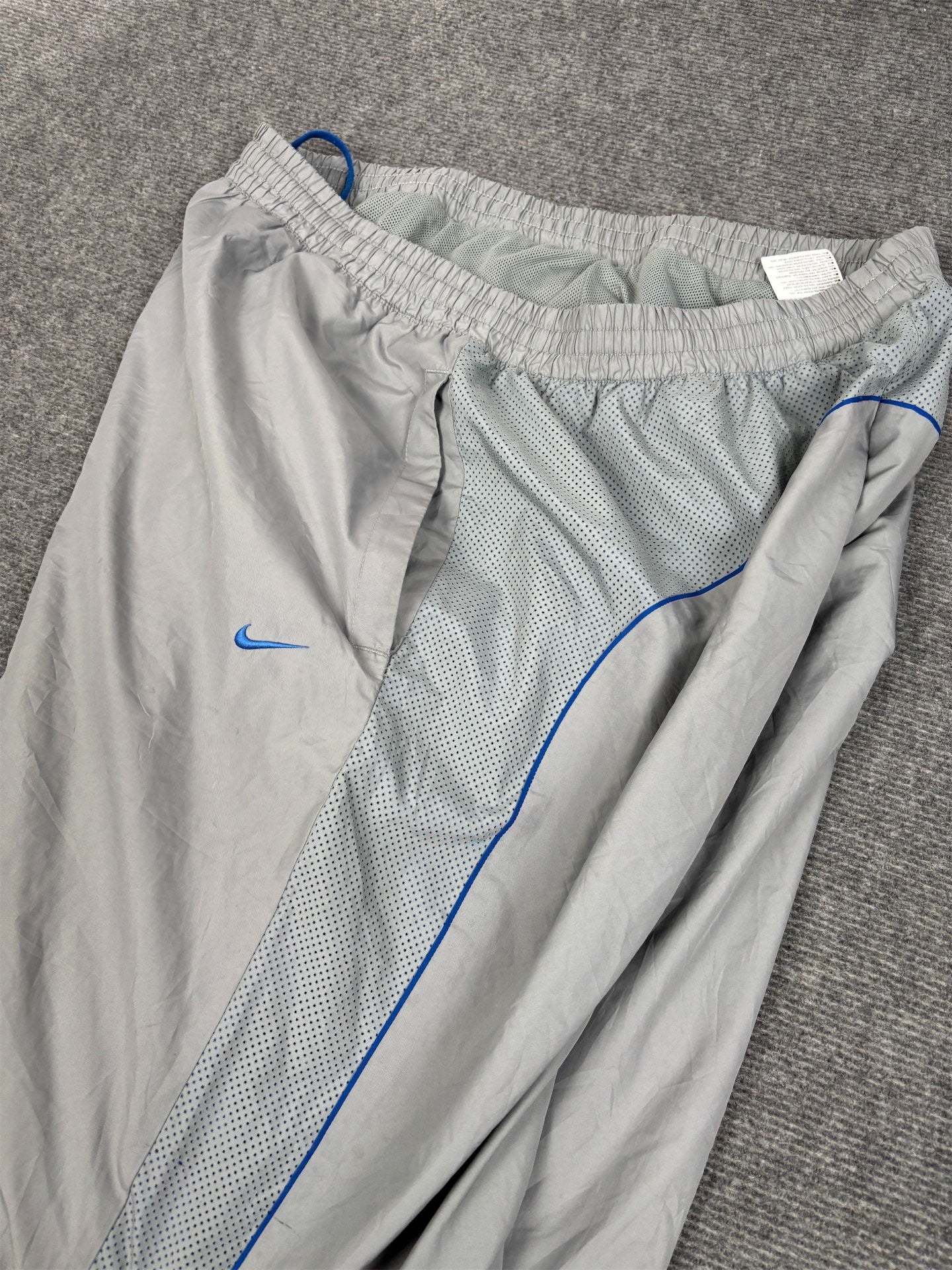 Vintage Y2K Nike Track Pants Men's XL Grey Blue Swoosh Spell Out Logo Baggy Joggers