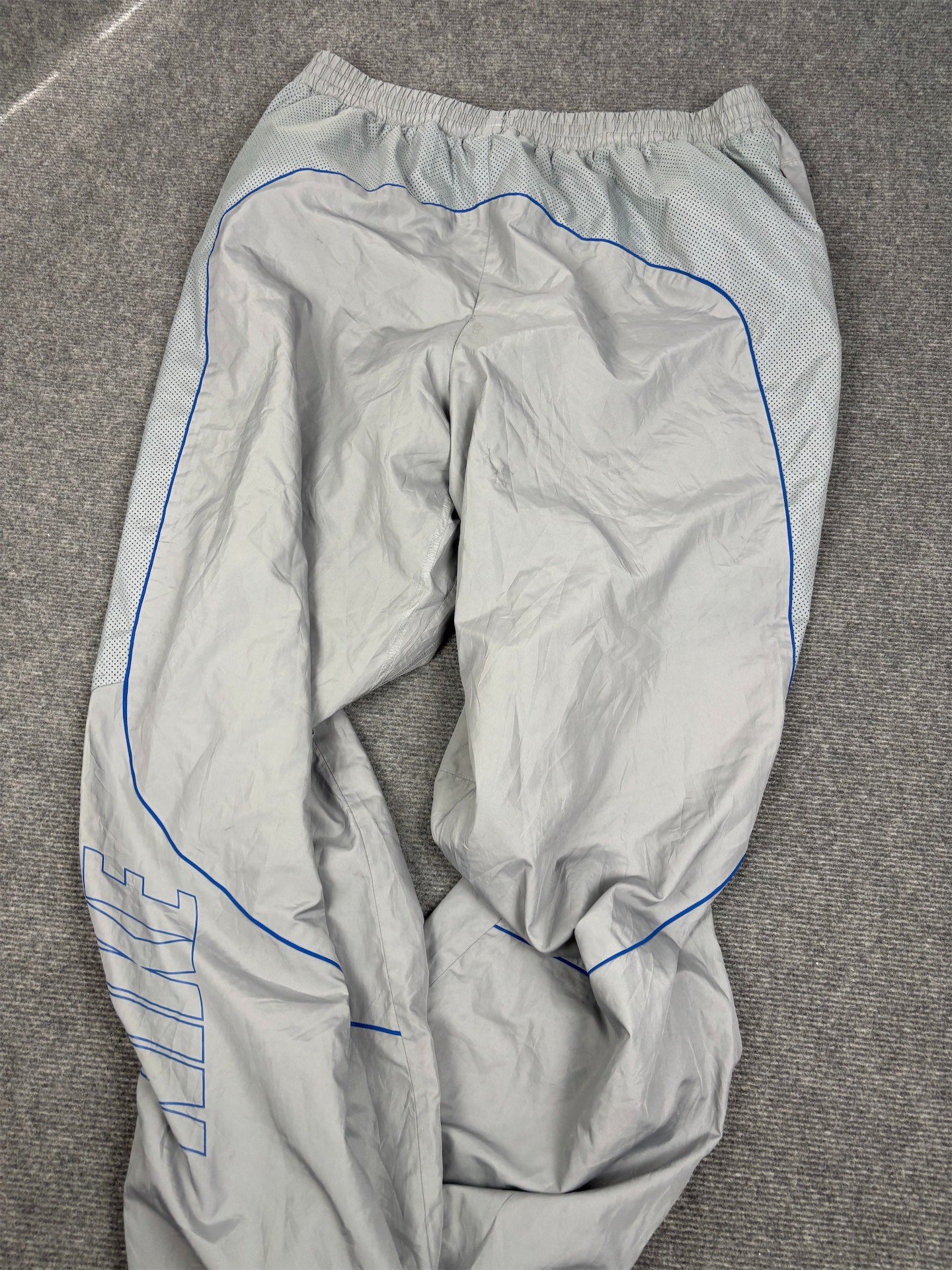 Vintage Y2K Nike Track Pants Men's XL Grey Blue Swoosh Spell Out Logo Baggy Joggers
