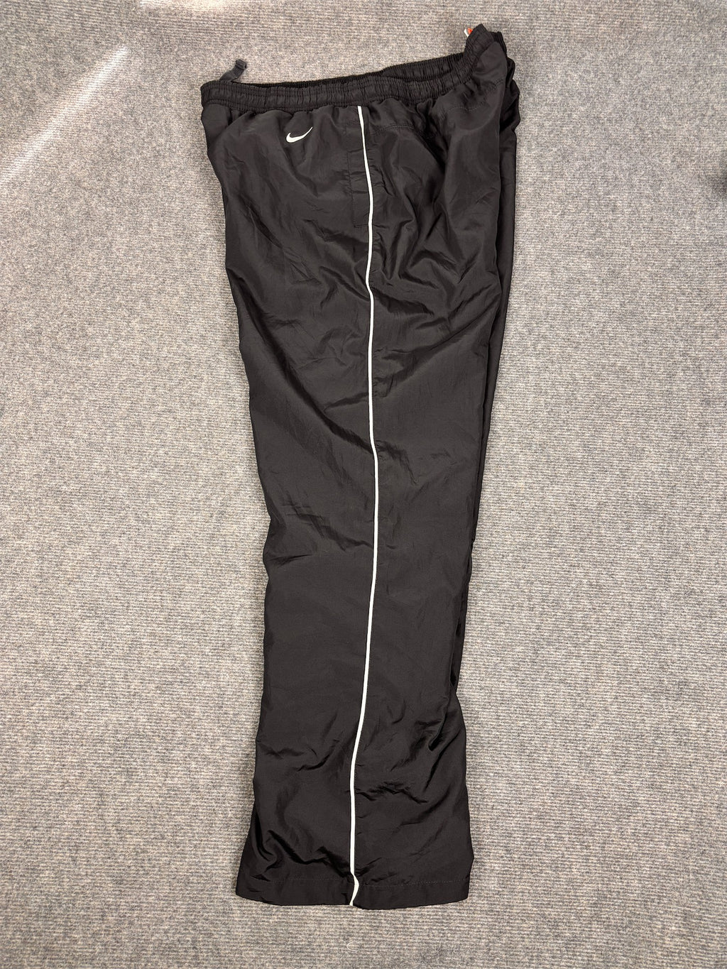 Vintage Y2K Nike Track Pants Women's XL Black White Piping Swoosh Joggers Wide Leg