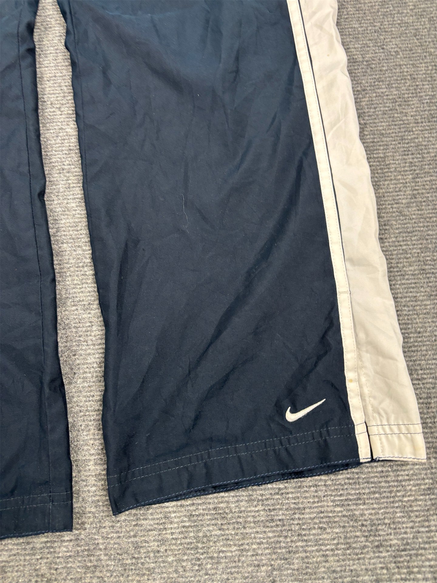 Vintage Y2K Nike Track Pants Women's M Navy White Ankle Swoosh Piping Straight Leg