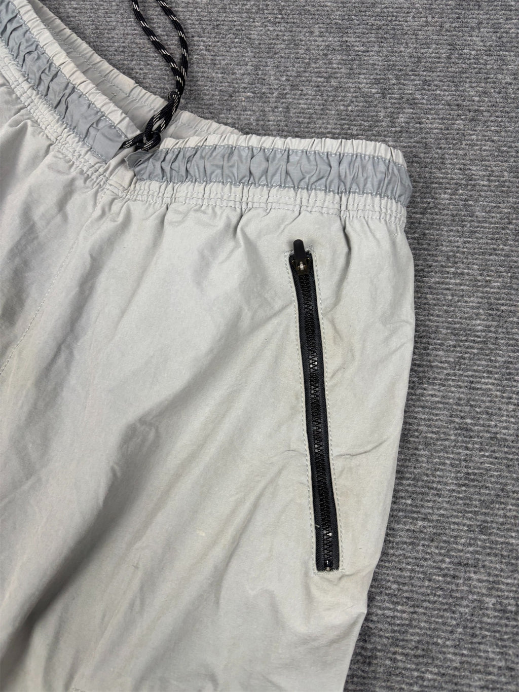 Nike Cargo Track Pants Men's L Grey Black Air Max Hologram Tape Spell Out