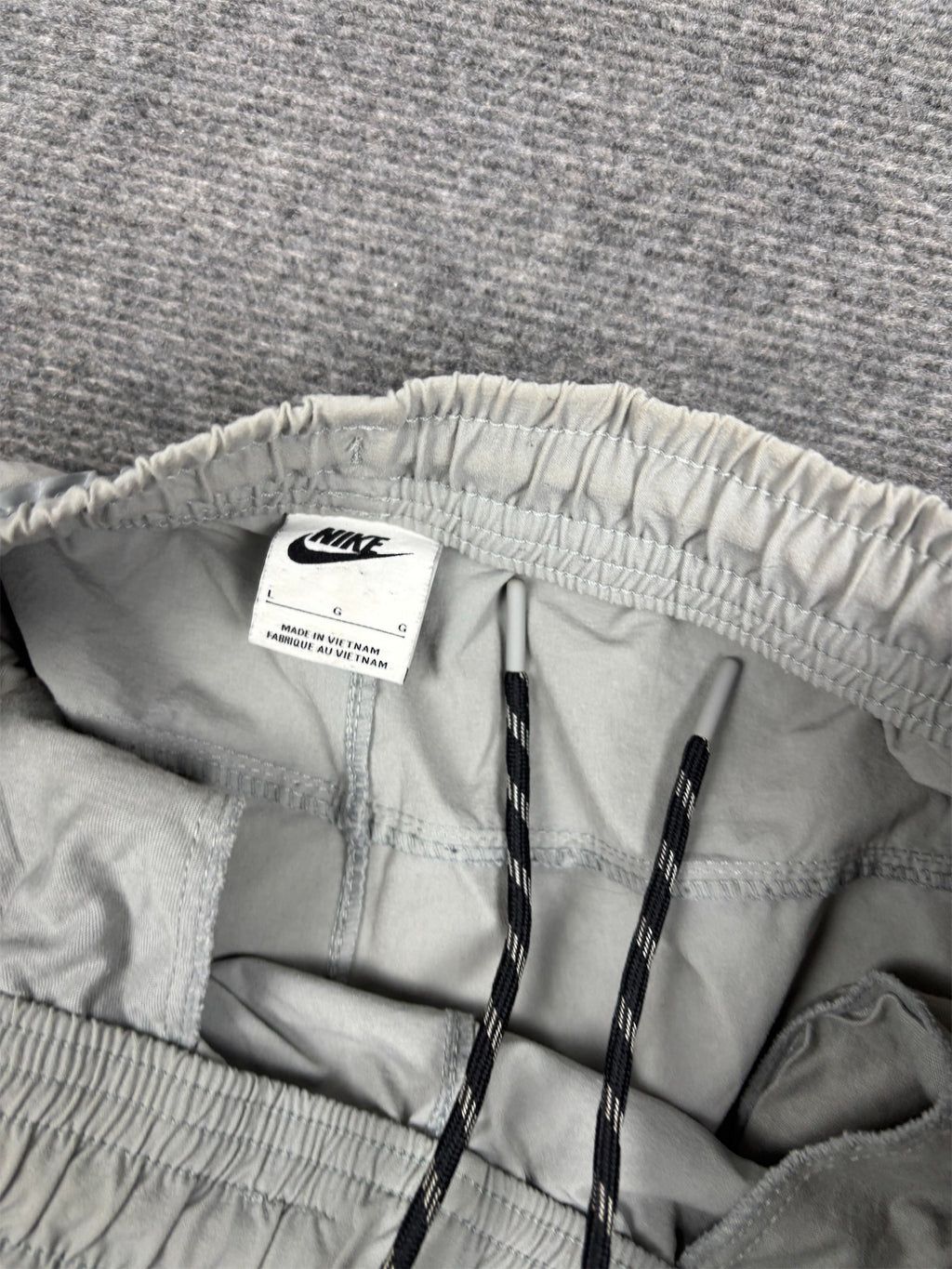 Nike Cargo Track Pants Men's L Grey Black Air Max Hologram Tape Spell Out