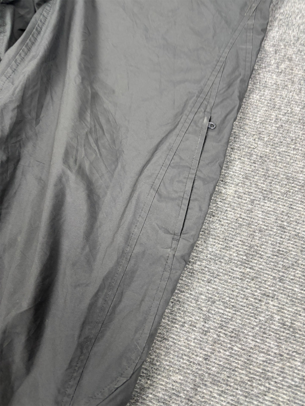 Vintage Y2K Nike Cargo Track Pants Men's L Grey White Swoosh Baggy Joggers