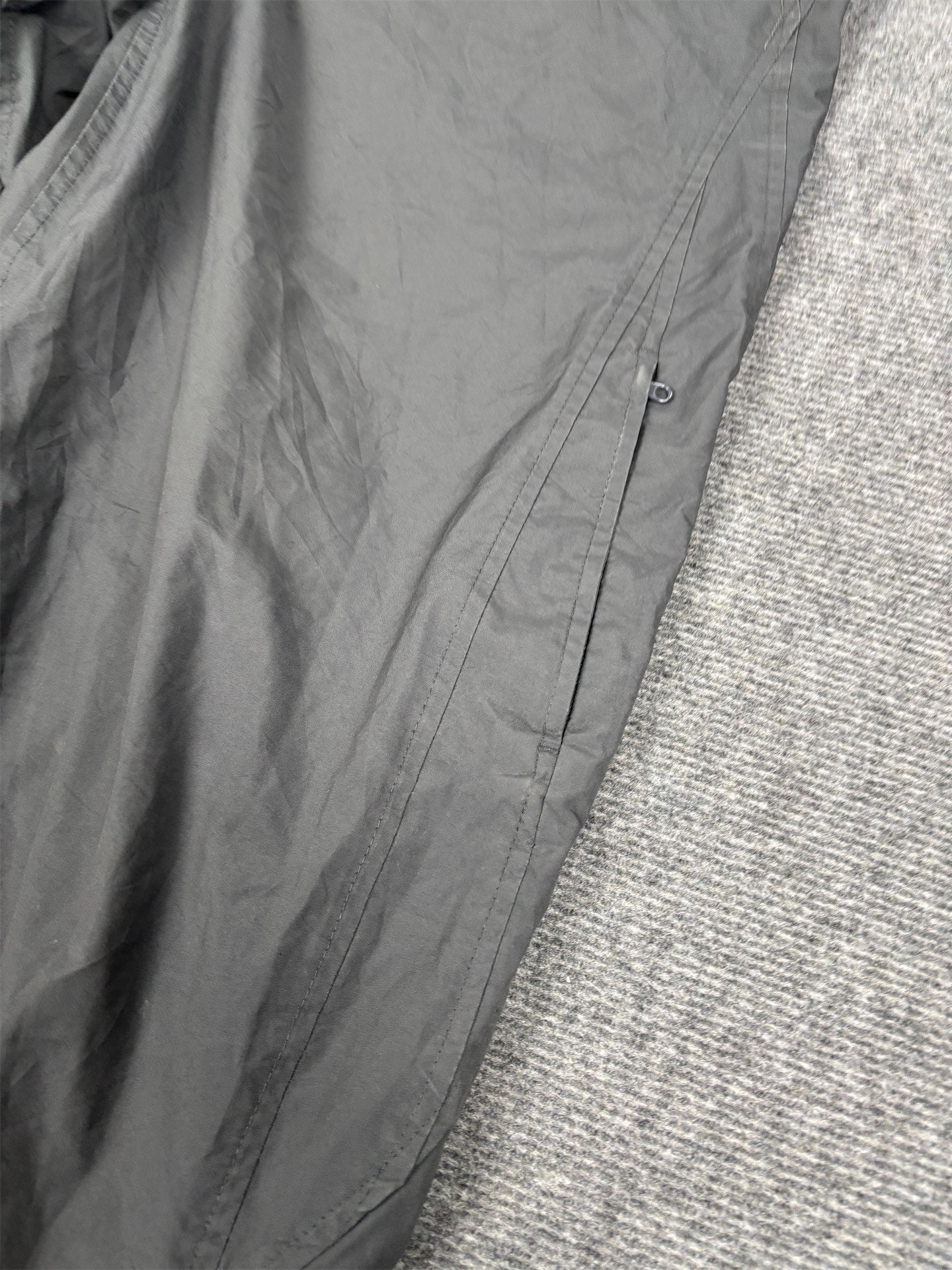 Vintage Y2K Nike Cargo Track Pants Men's L Grey White Swoosh Baggy Joggers