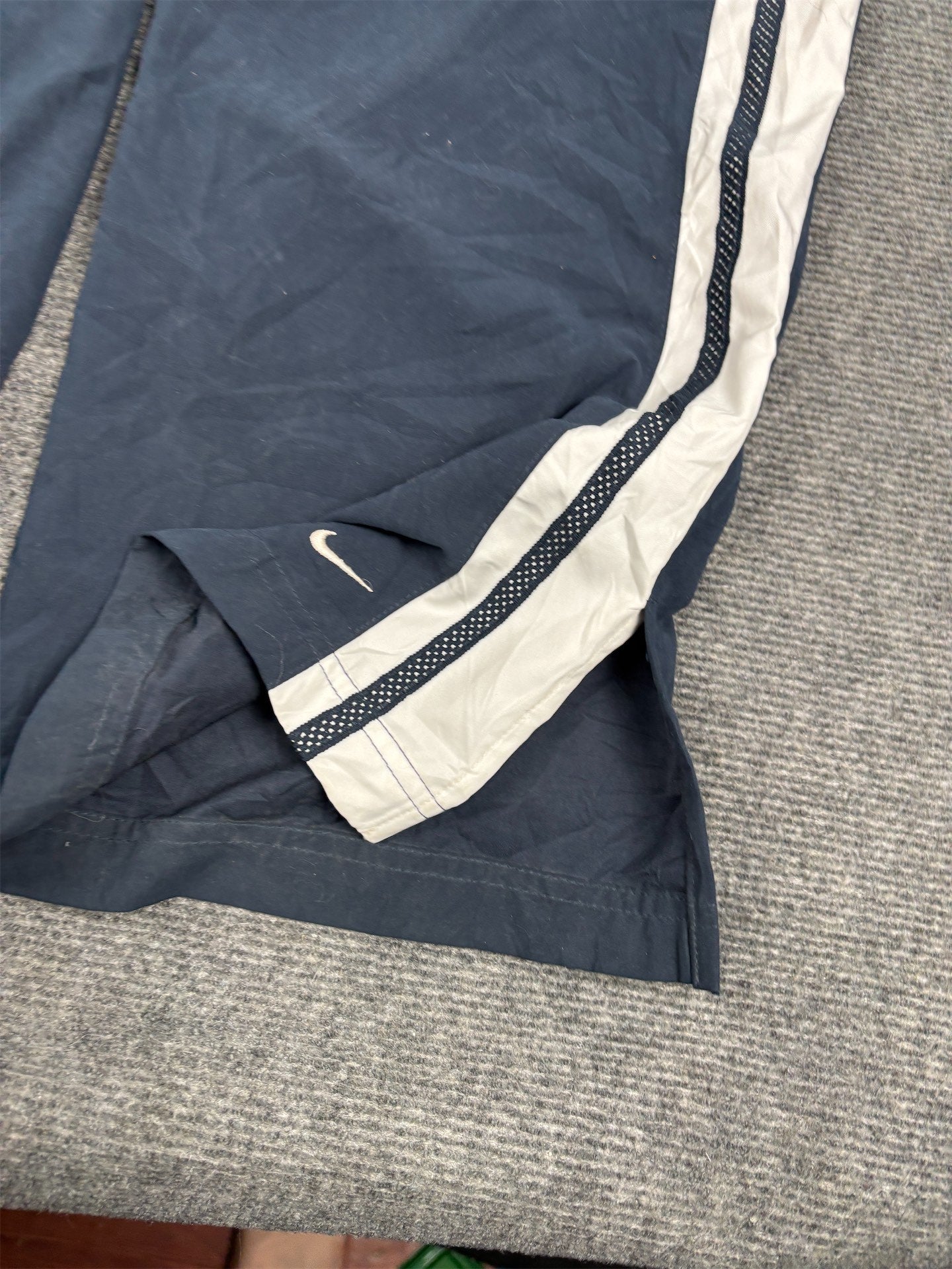 Vintage Y2K Nike Track Pants Women's XL Navy White Panel Ankle Swoosh Joggers
