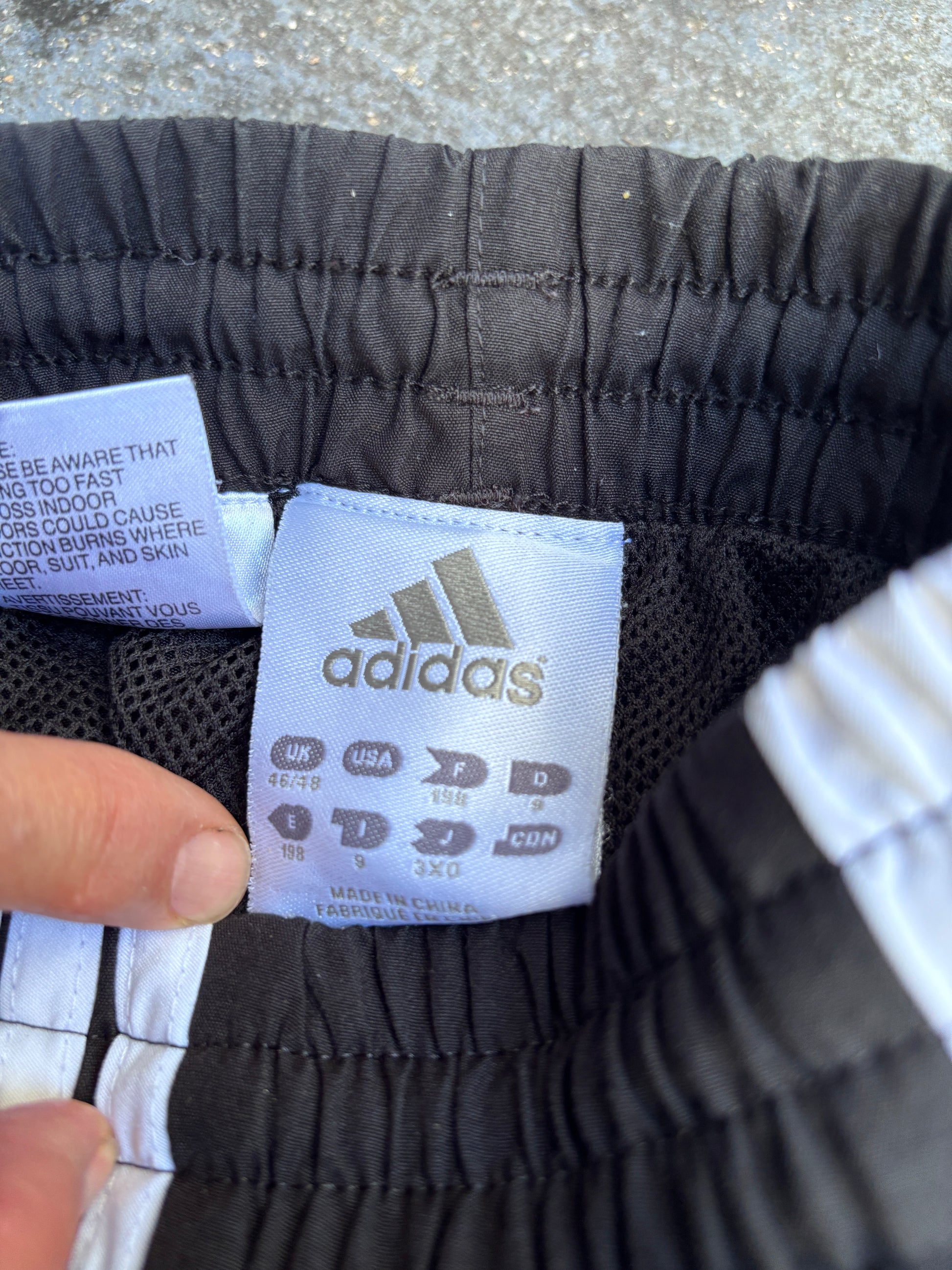 Vintage Y2K Adidas Track Pants XL Black 3-Stripes Pocket Logo Cuffed Ankle Zip