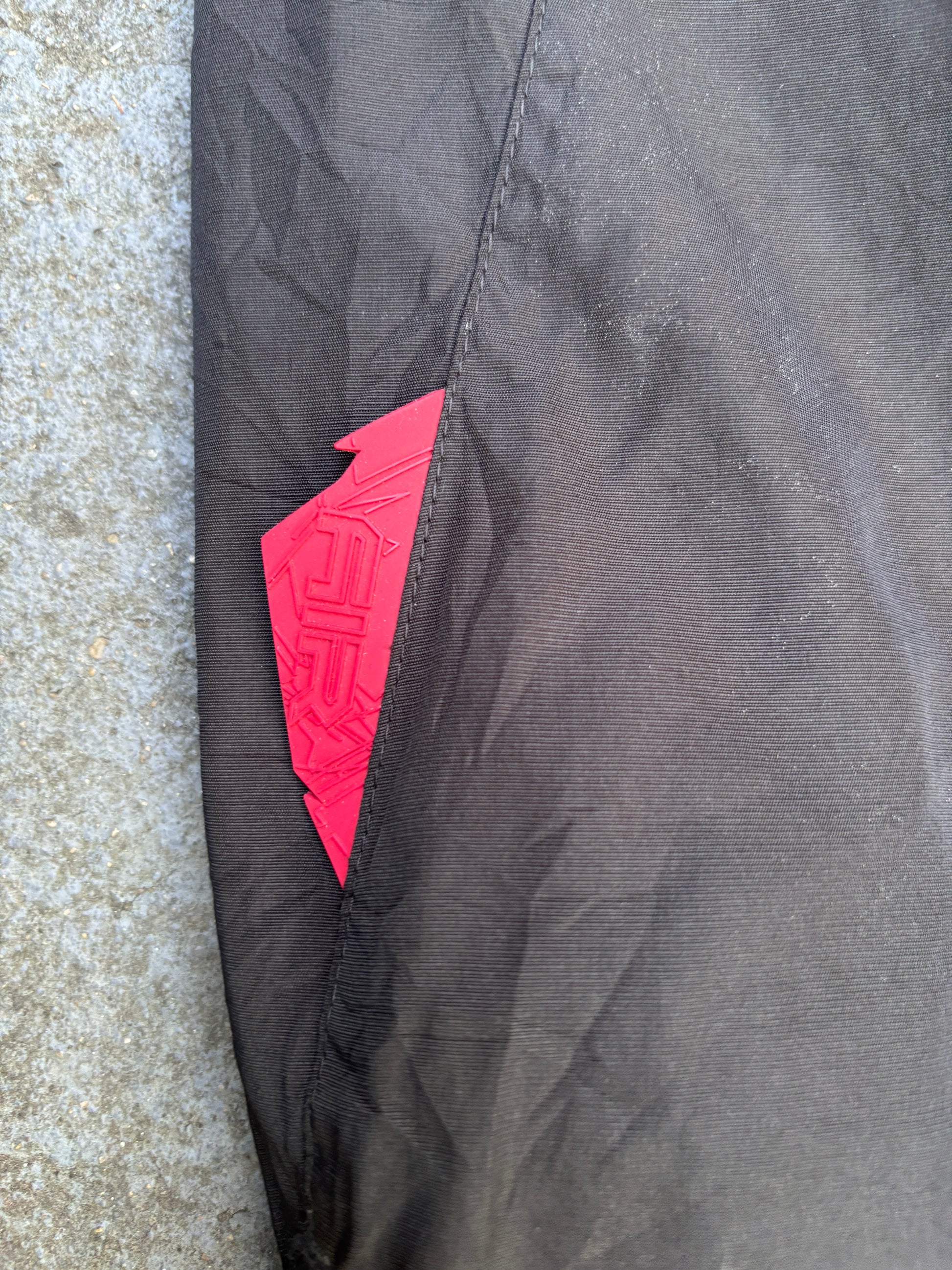 Vintage Y2K Nike Air Track Pants Men’s L Black Red Spell Out Bungee Waist Nylon Windbreakers