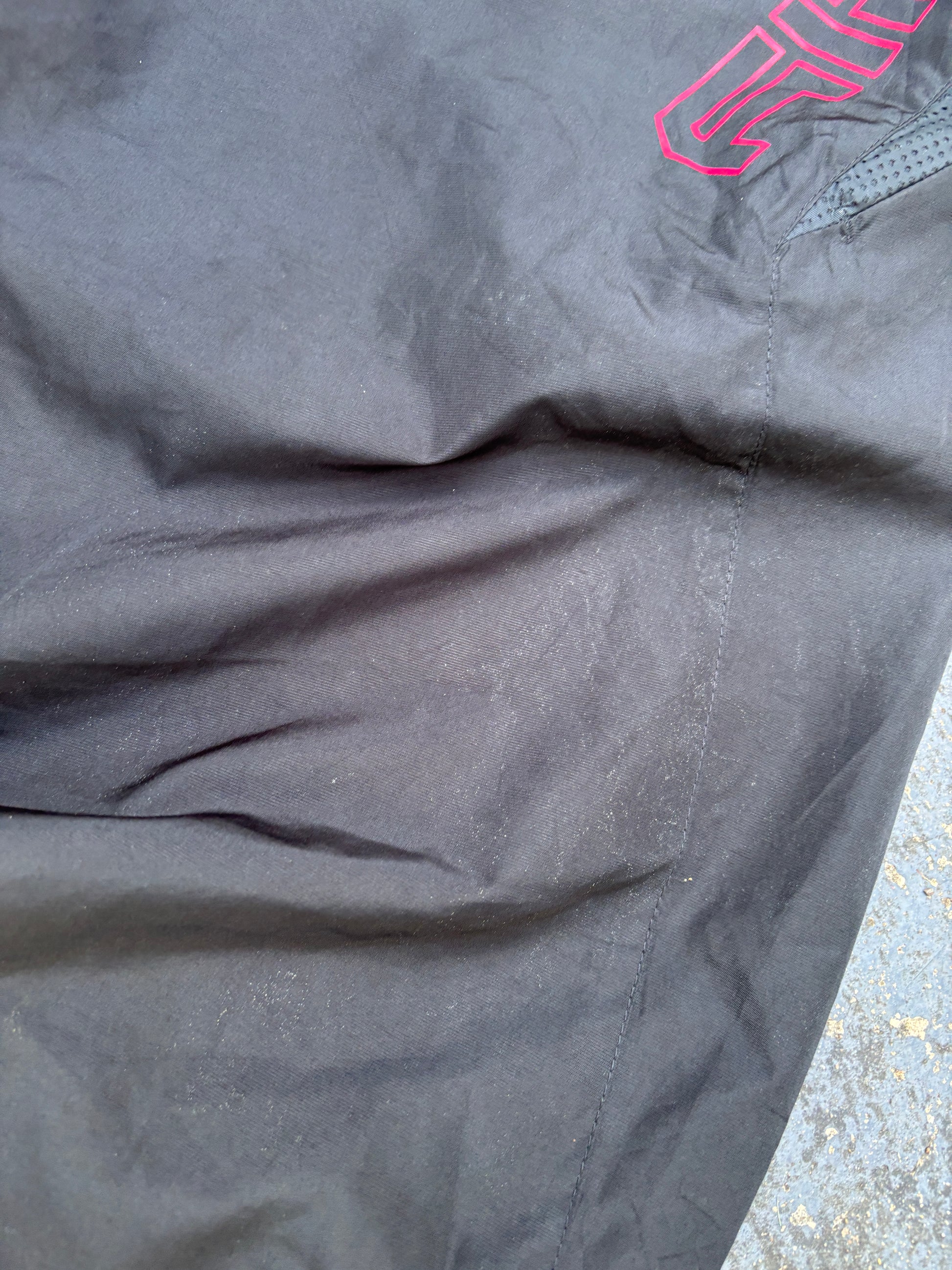 Vintage Y2K Nike Air Track Pants Men’s L Black Red Spell Out Bungee Waist Nylon Windbreakers