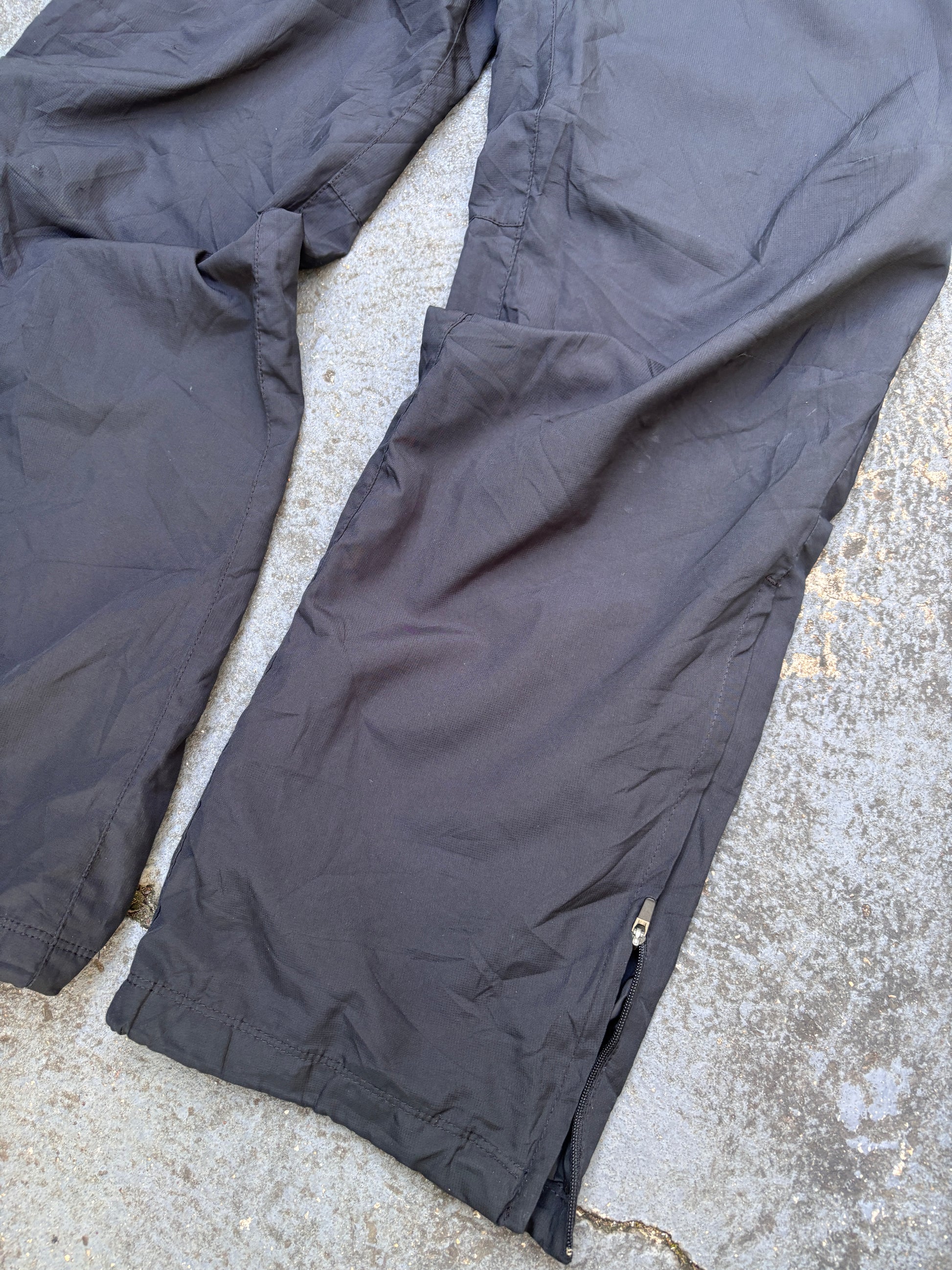 Classic Nike Track Pants Size S Black White Swoosh Nylon Style Windbreakers