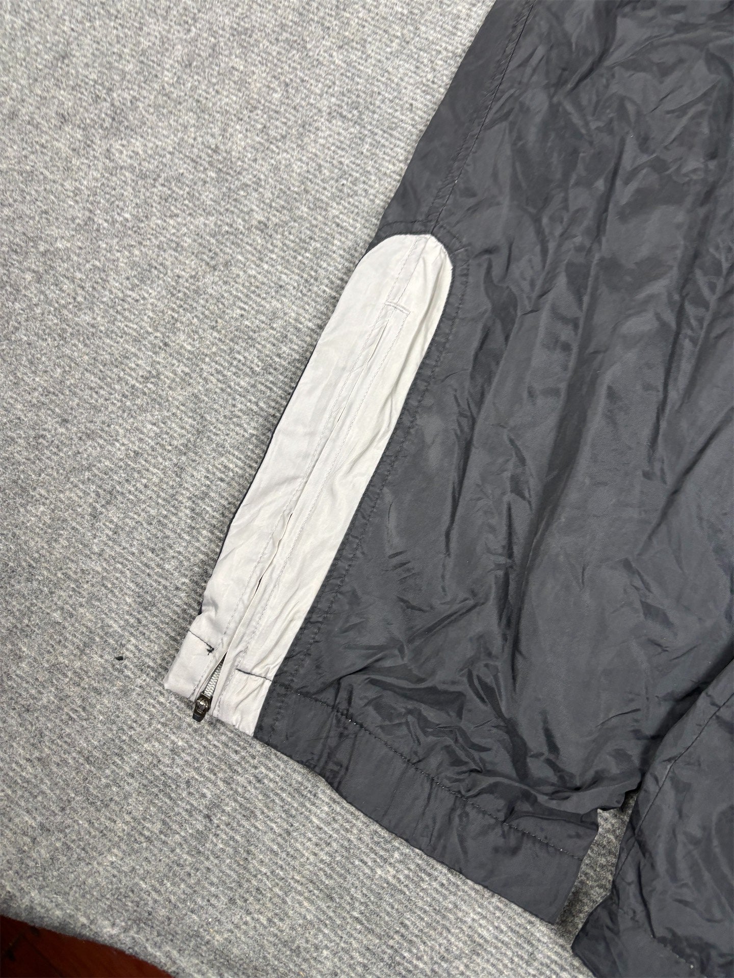 Vintage Y2K Nike Track Pants Men's L Black Grey Swoosh Panel Baggy Joggers