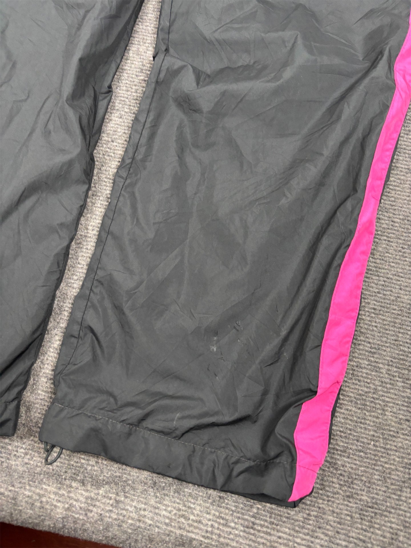 Classic Nike Track Pants Women's M Black Pink Piping Swoosh Joggers