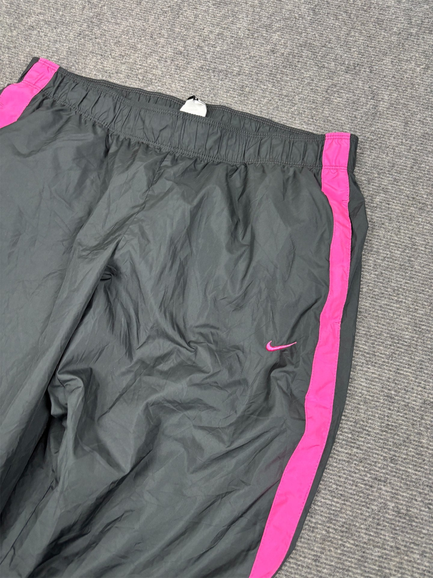 Classic Nike Track Pants Women's M Black Pink Piping Swoosh Joggers