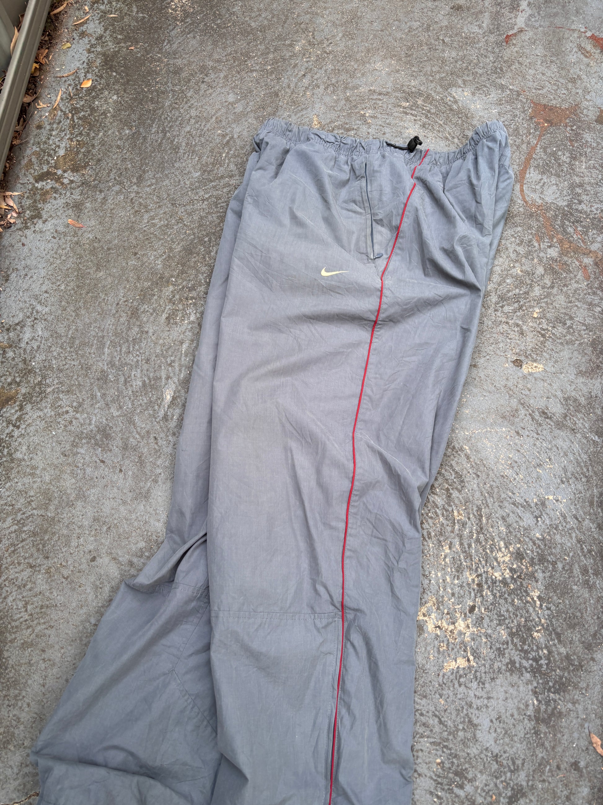 Vintage Y2K Nike Track Pants L Grey Red Piping Hiking Wide Leg Gorpcore
