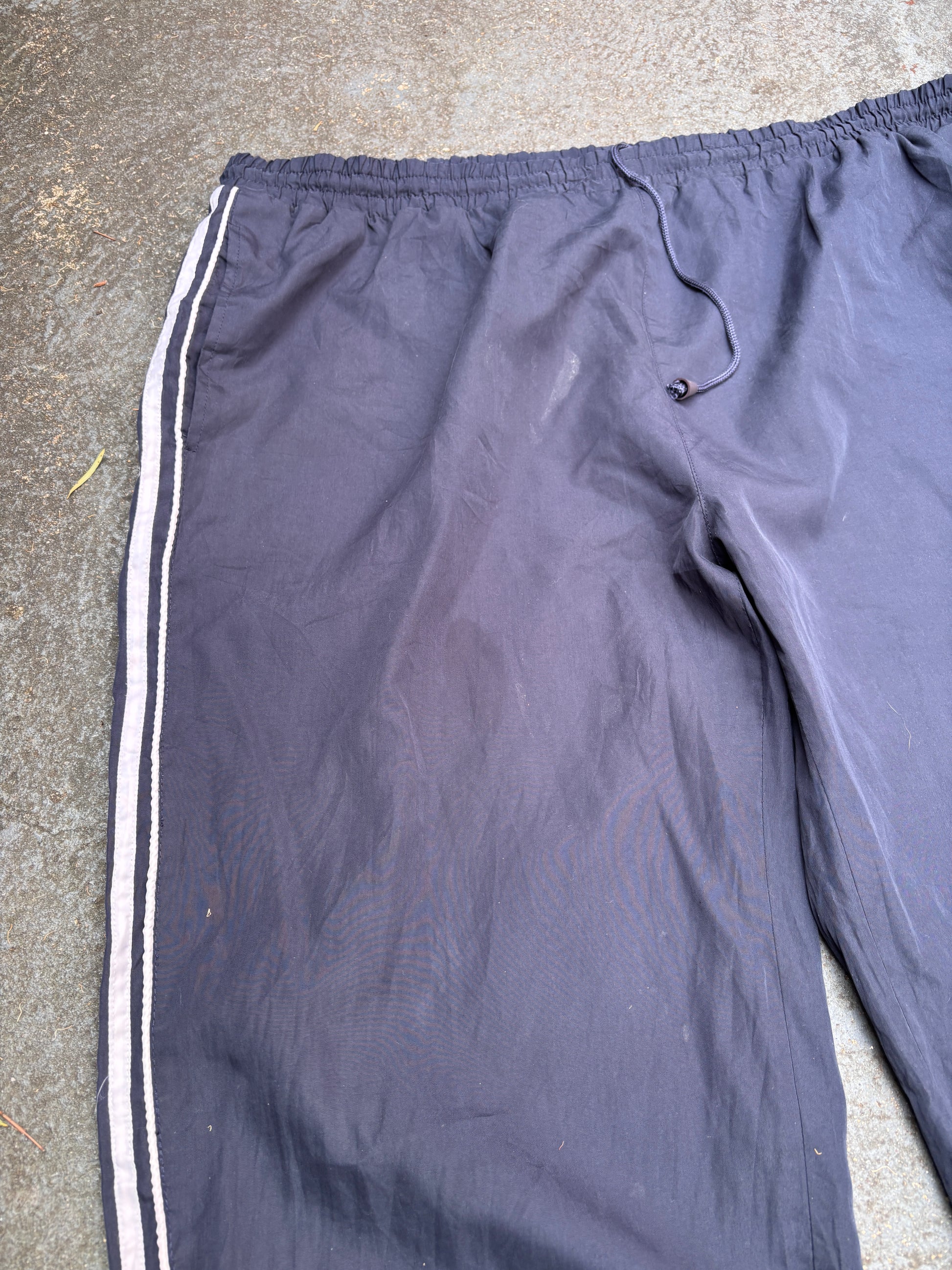 Vintage Y2K/90s Nike Track Pants XXL Navy White Detail Wide Leg Bungee Ankle Windbreakers