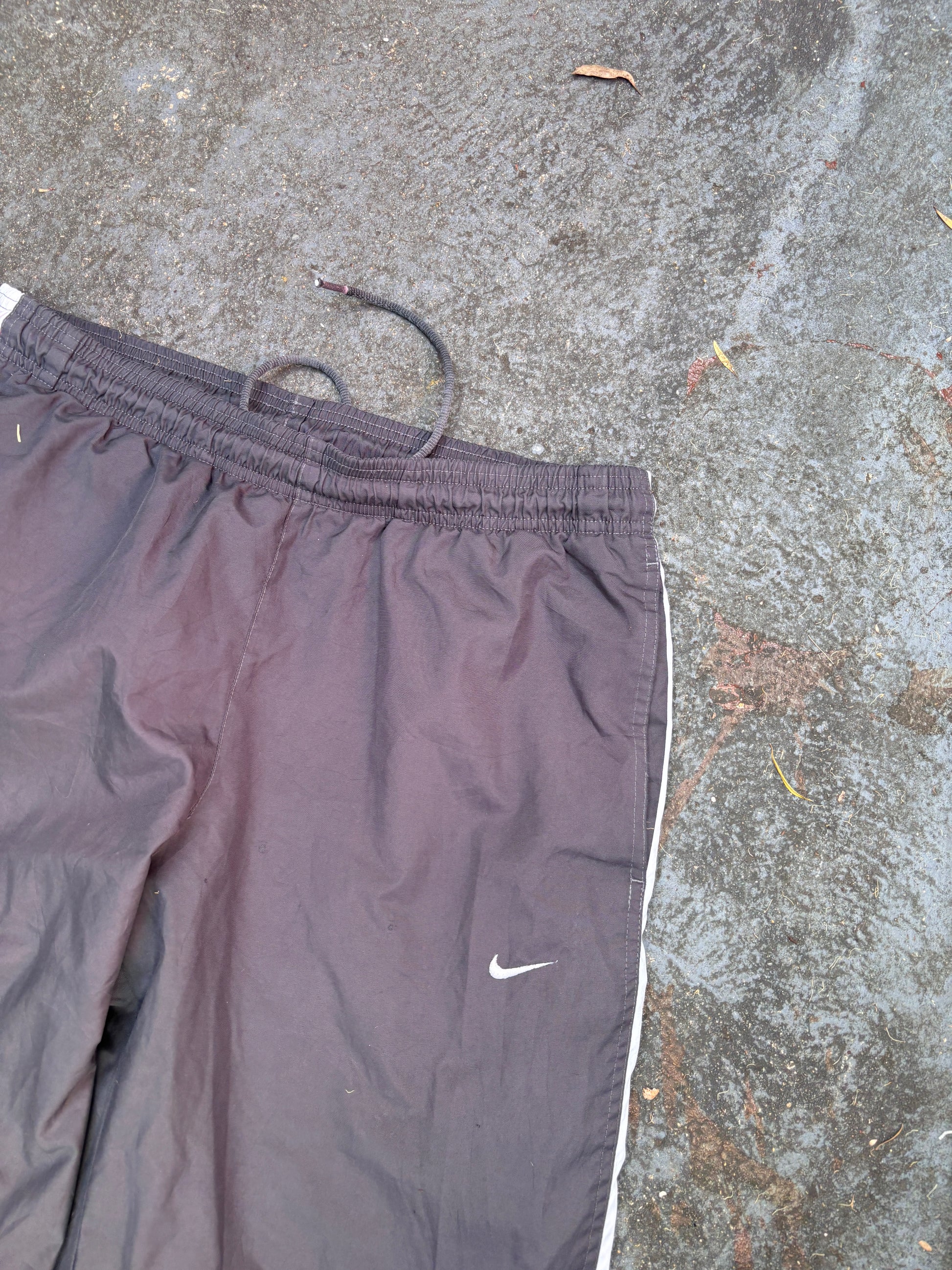 Vintage Y2K Nike Track Pants Womens M Grey White Swoosh Side Detail Wide Leg 7/8 Capri